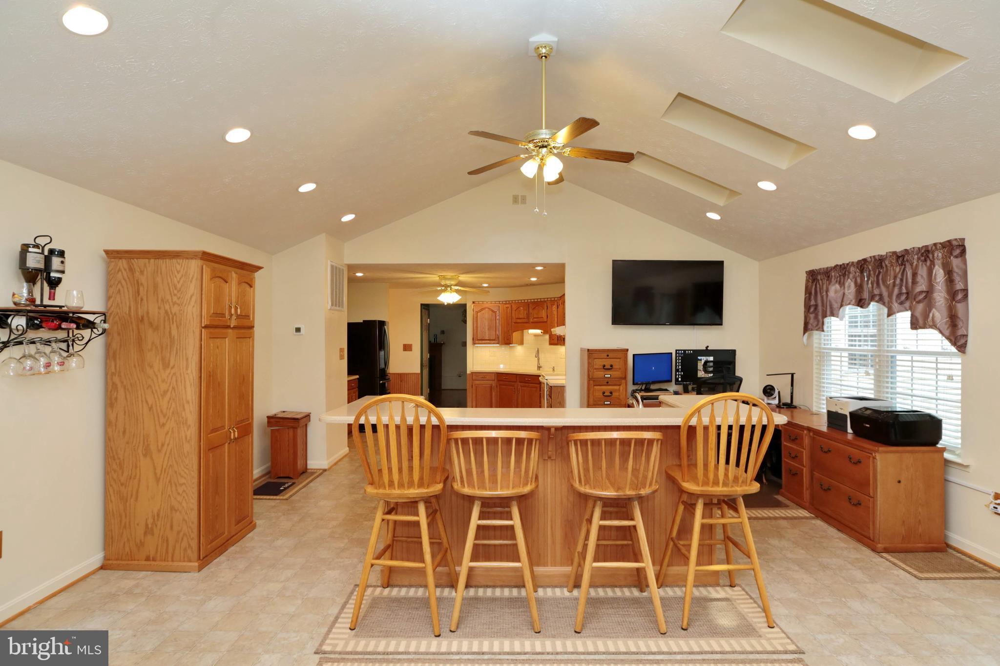 SPRINGHAVEN WOODS - Residential