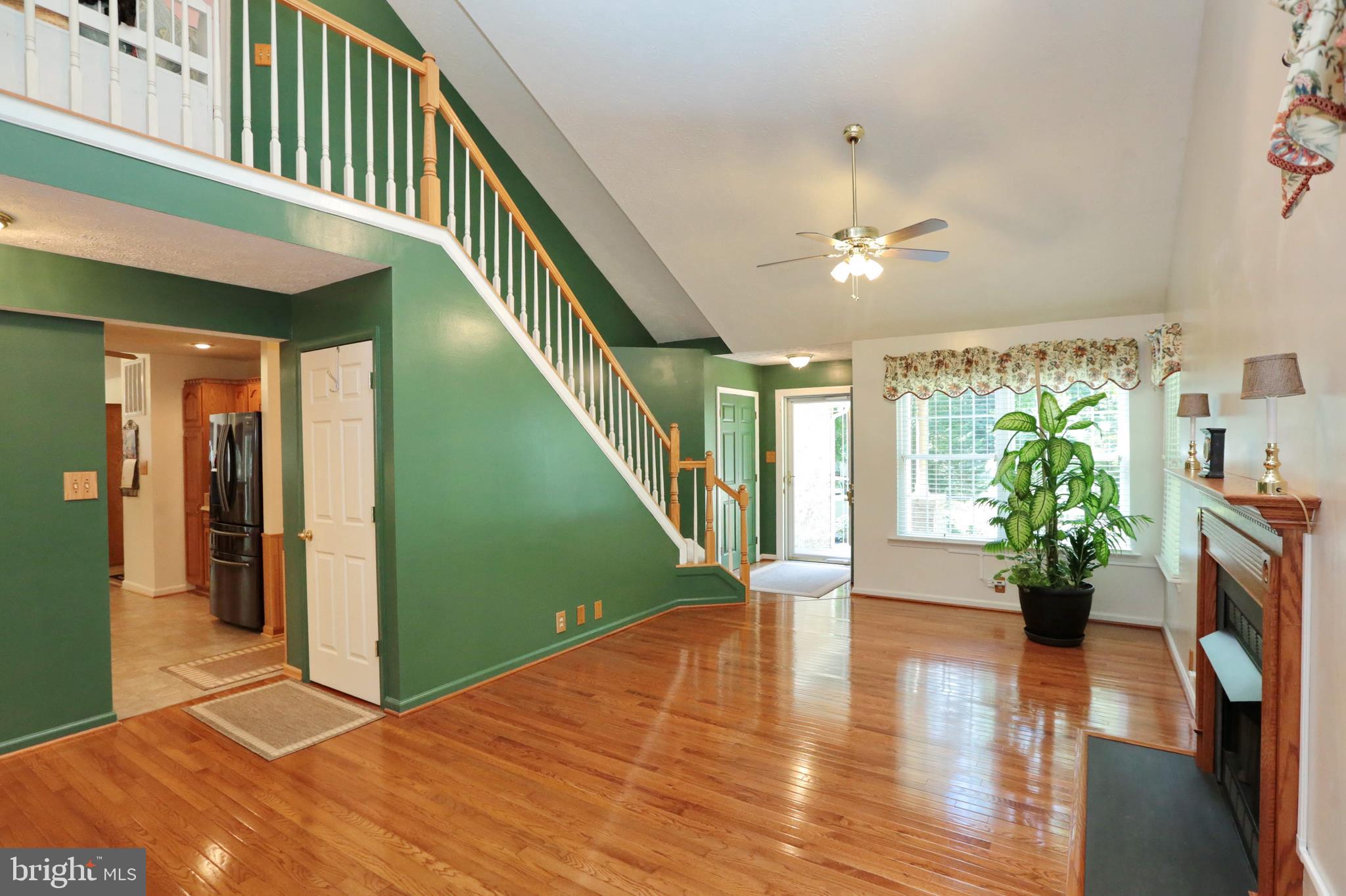 SPRINGHAVEN WOODS - Residential