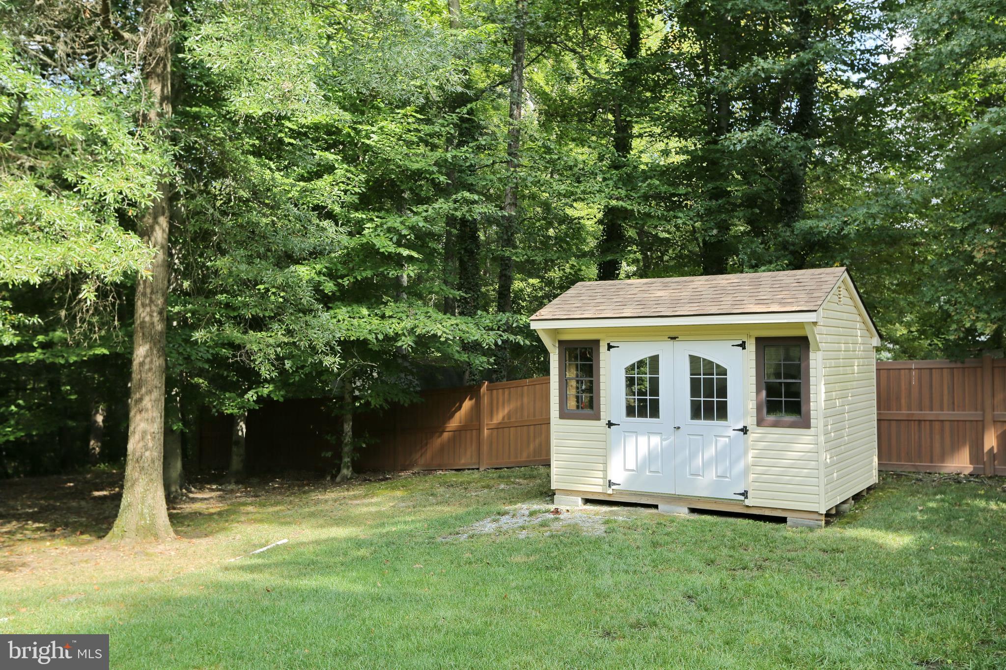 SPRINGHAVEN WOODS - Residential