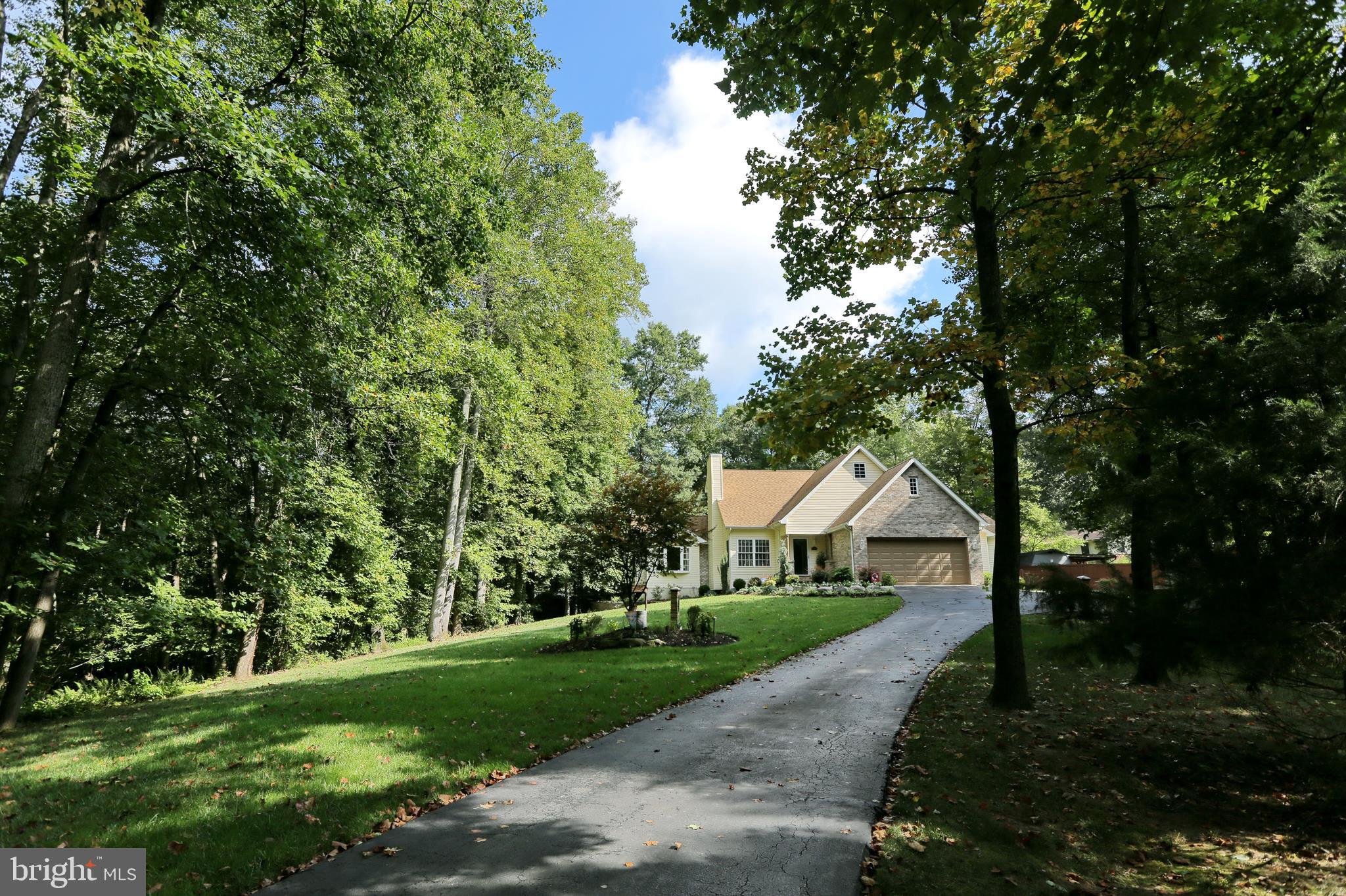 SPRINGHAVEN WOODS - Residential