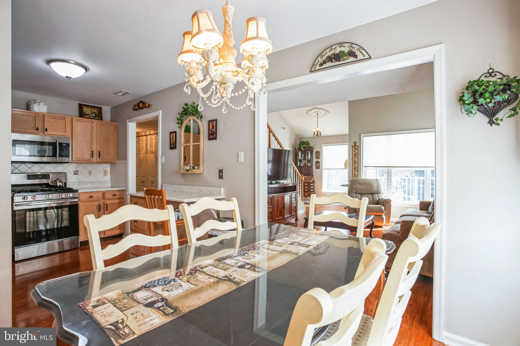 SALEM MANOR - Residential