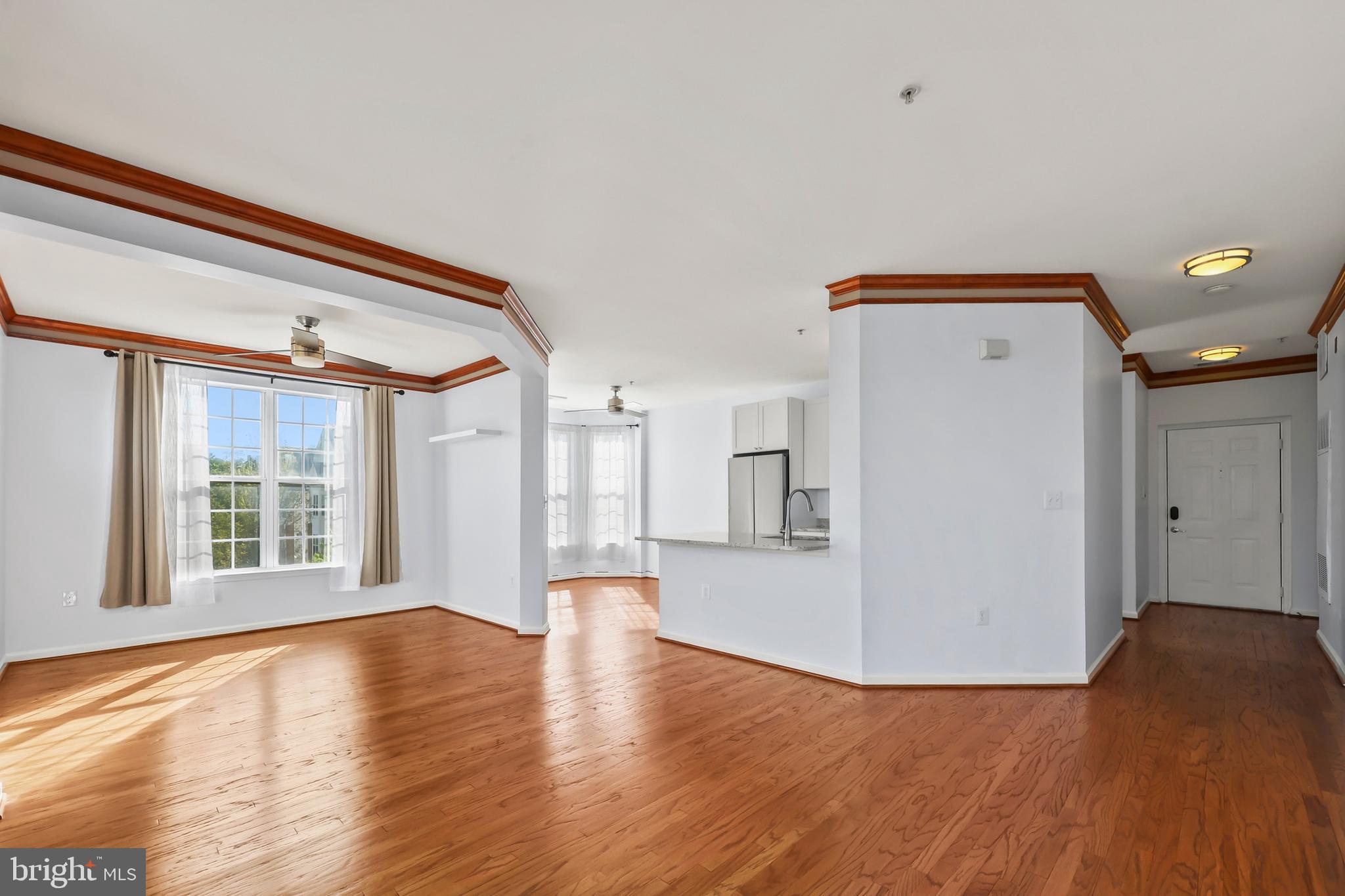 WINDY HILL - Residential