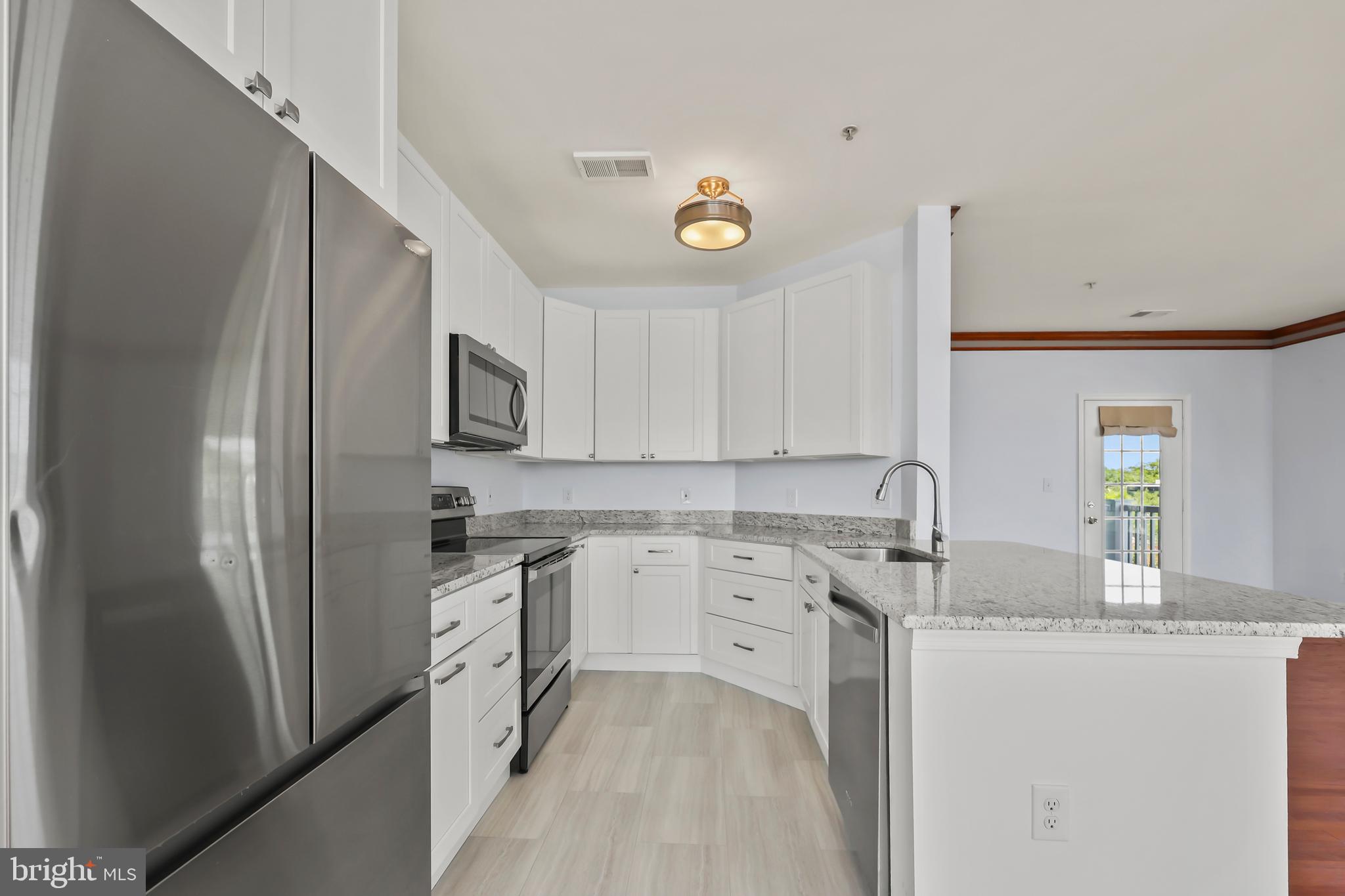 WINDY HILL - Residential