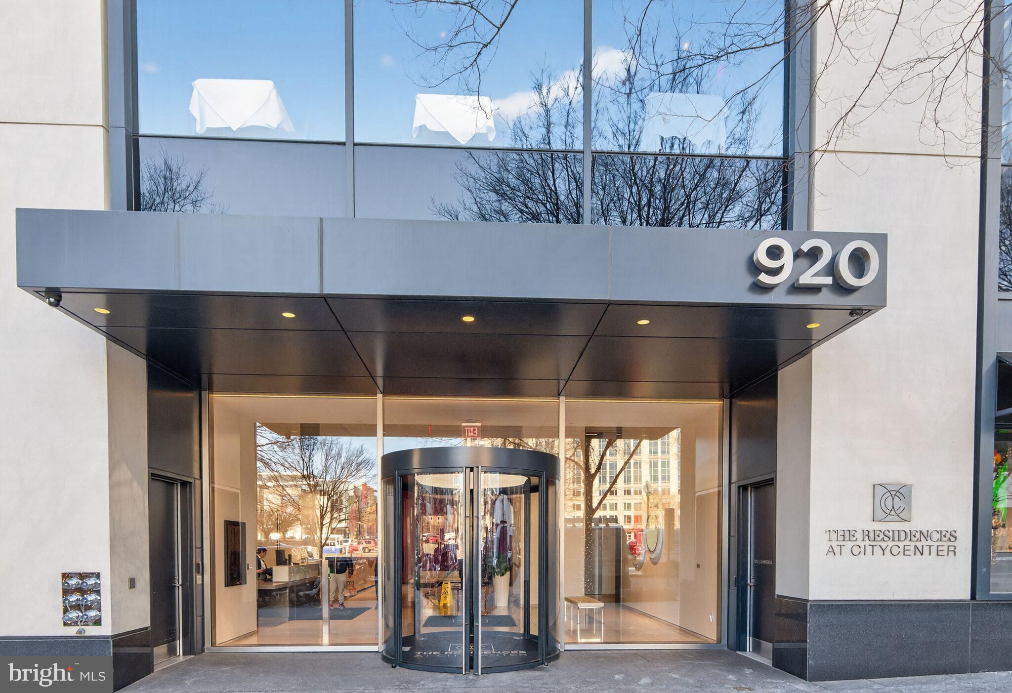 920 I STREET NW 411