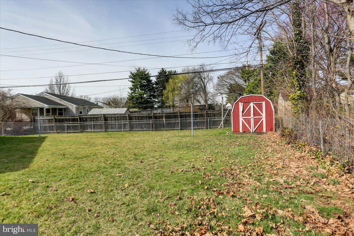 GREENBERRY HILLS - Residential