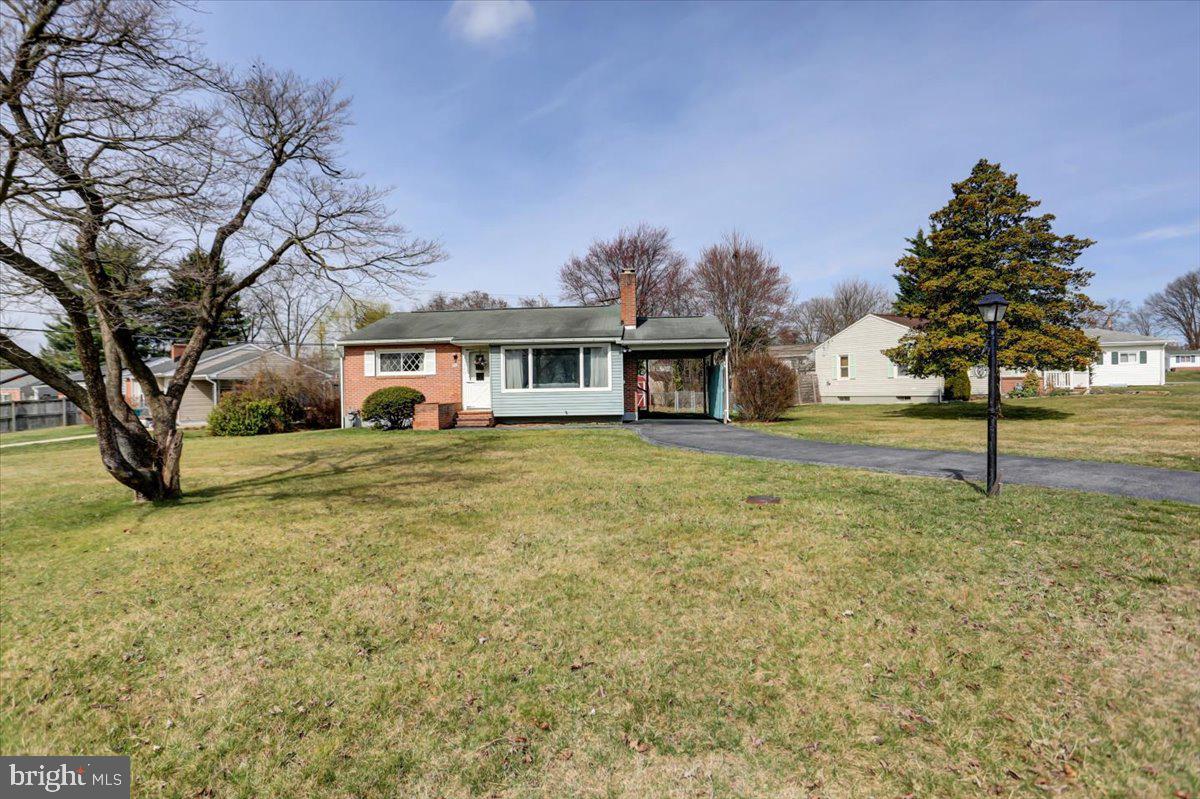 GREENBERRY HILLS - Residential