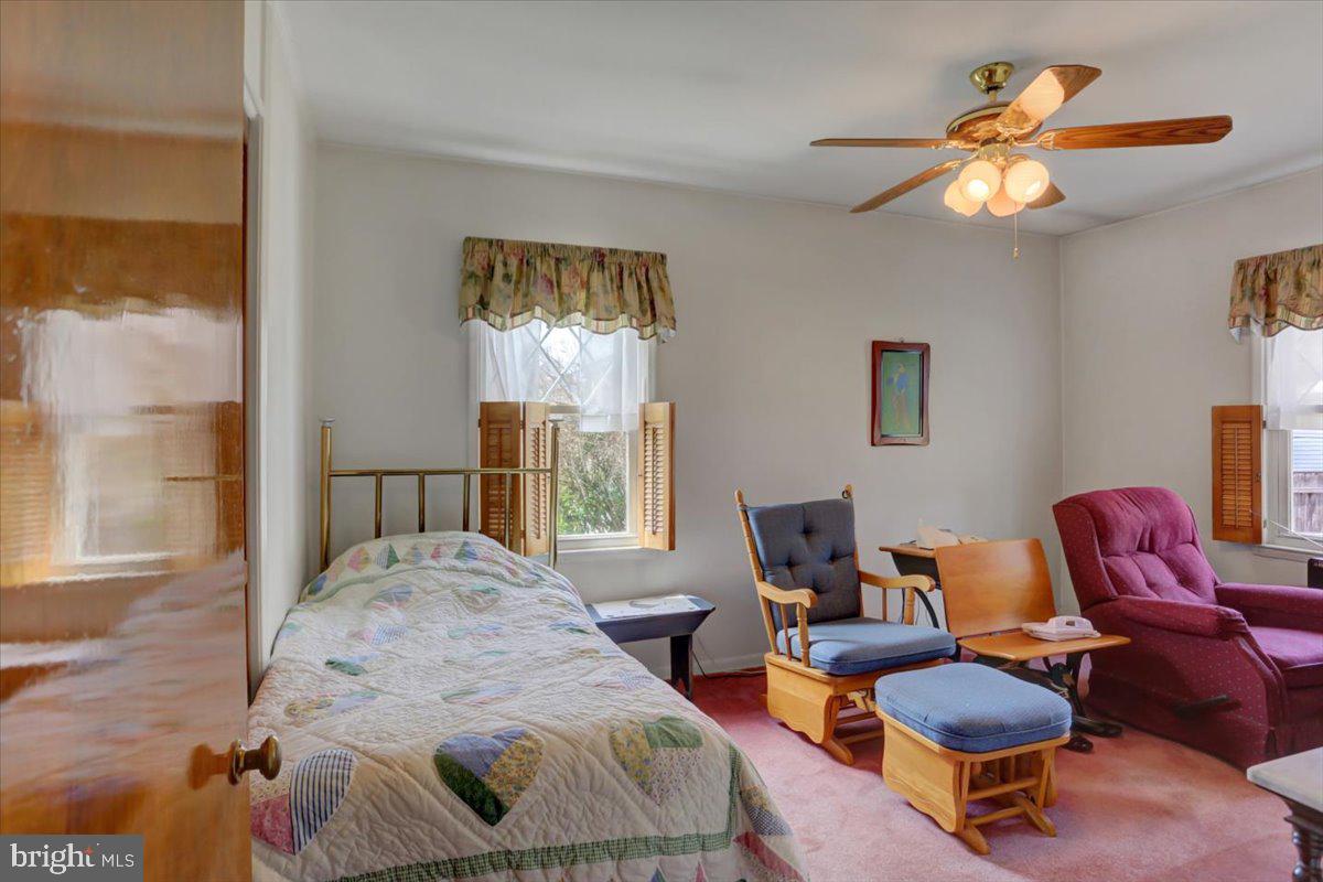 GREENBERRY HILLS - Residential