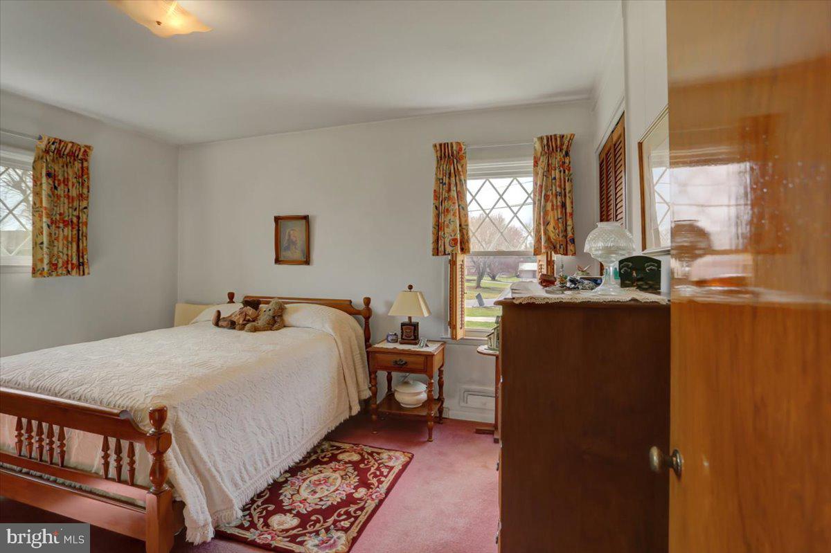 GREENBERRY HILLS - Residential