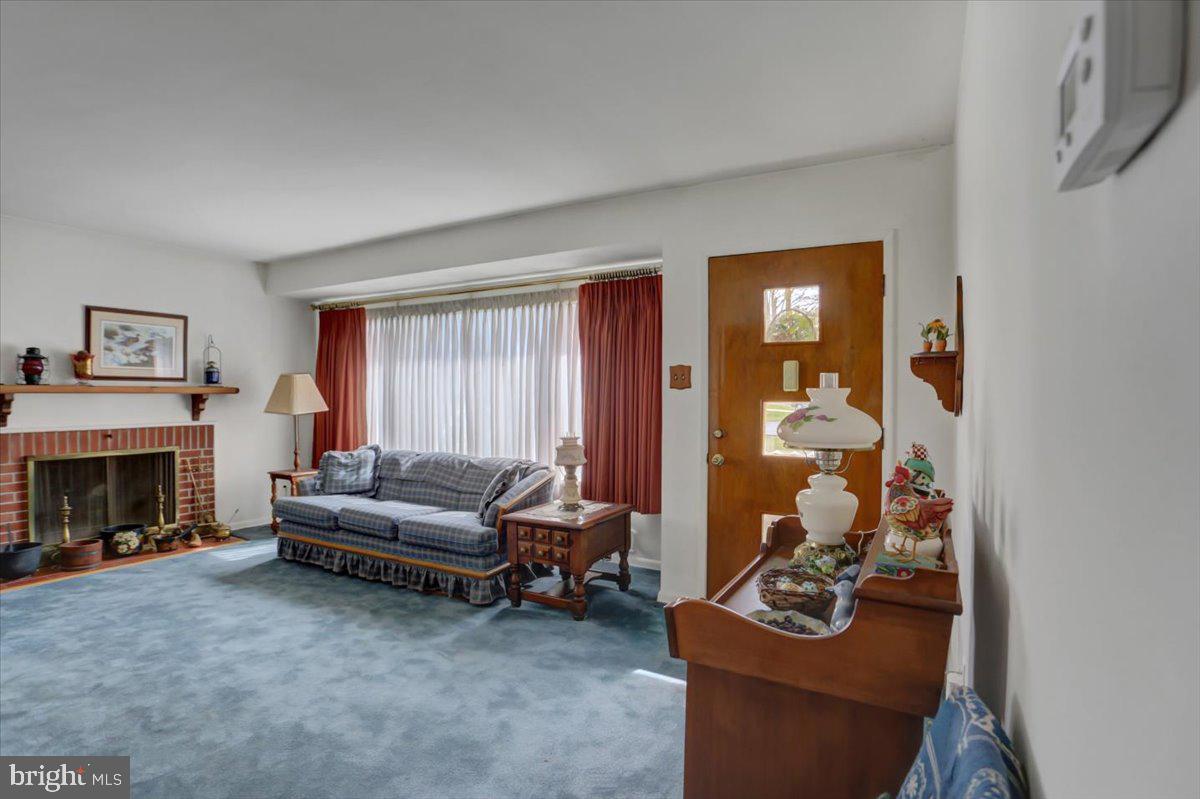 GREENBERRY HILLS - Residential