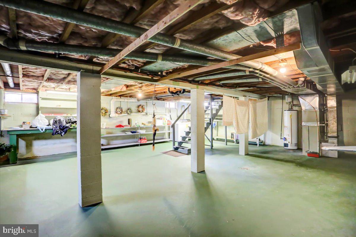 GREENBERRY HILLS - Residential