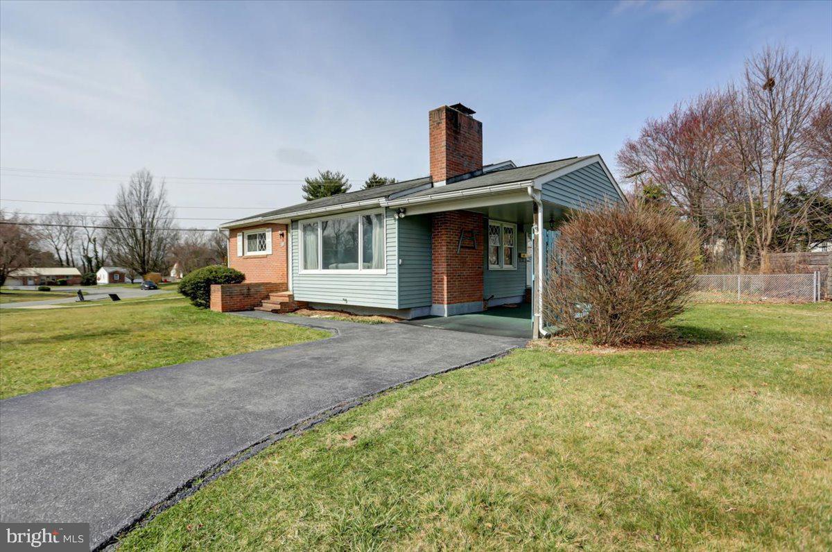 GREENBERRY HILLS - Residential