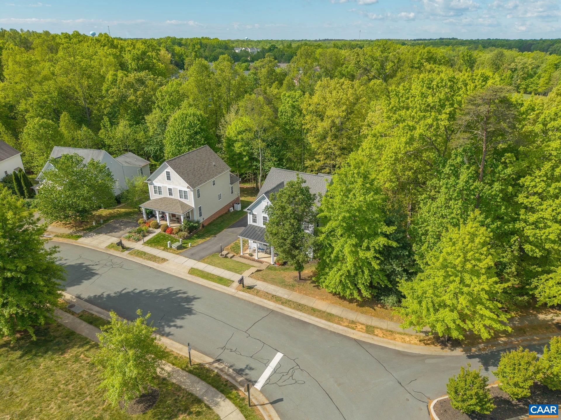 SPRING CREEK - Residential