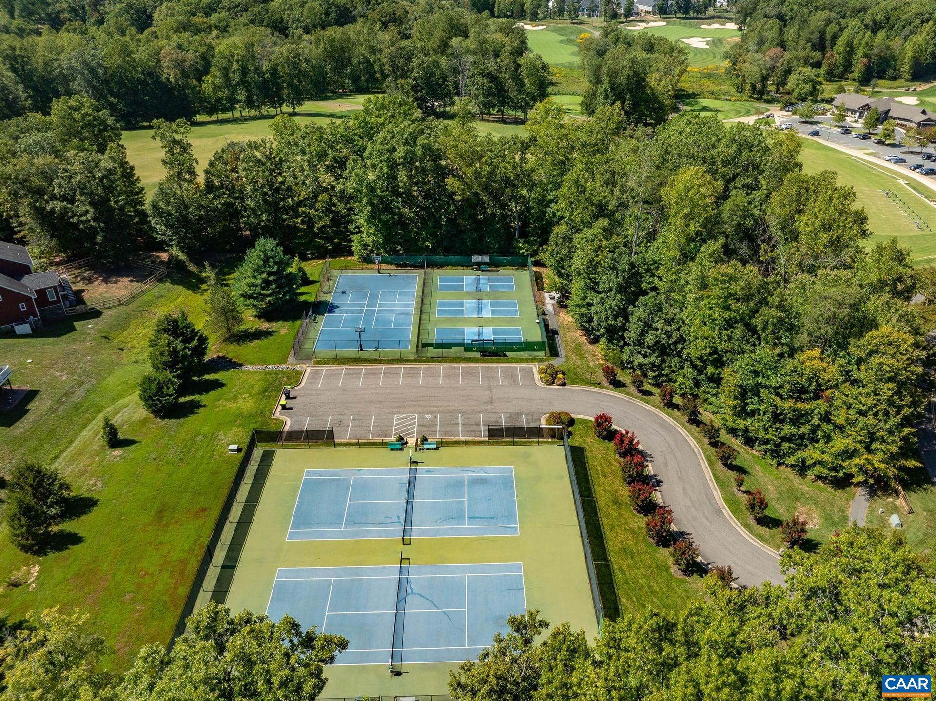 SPRING CREEK - Residential