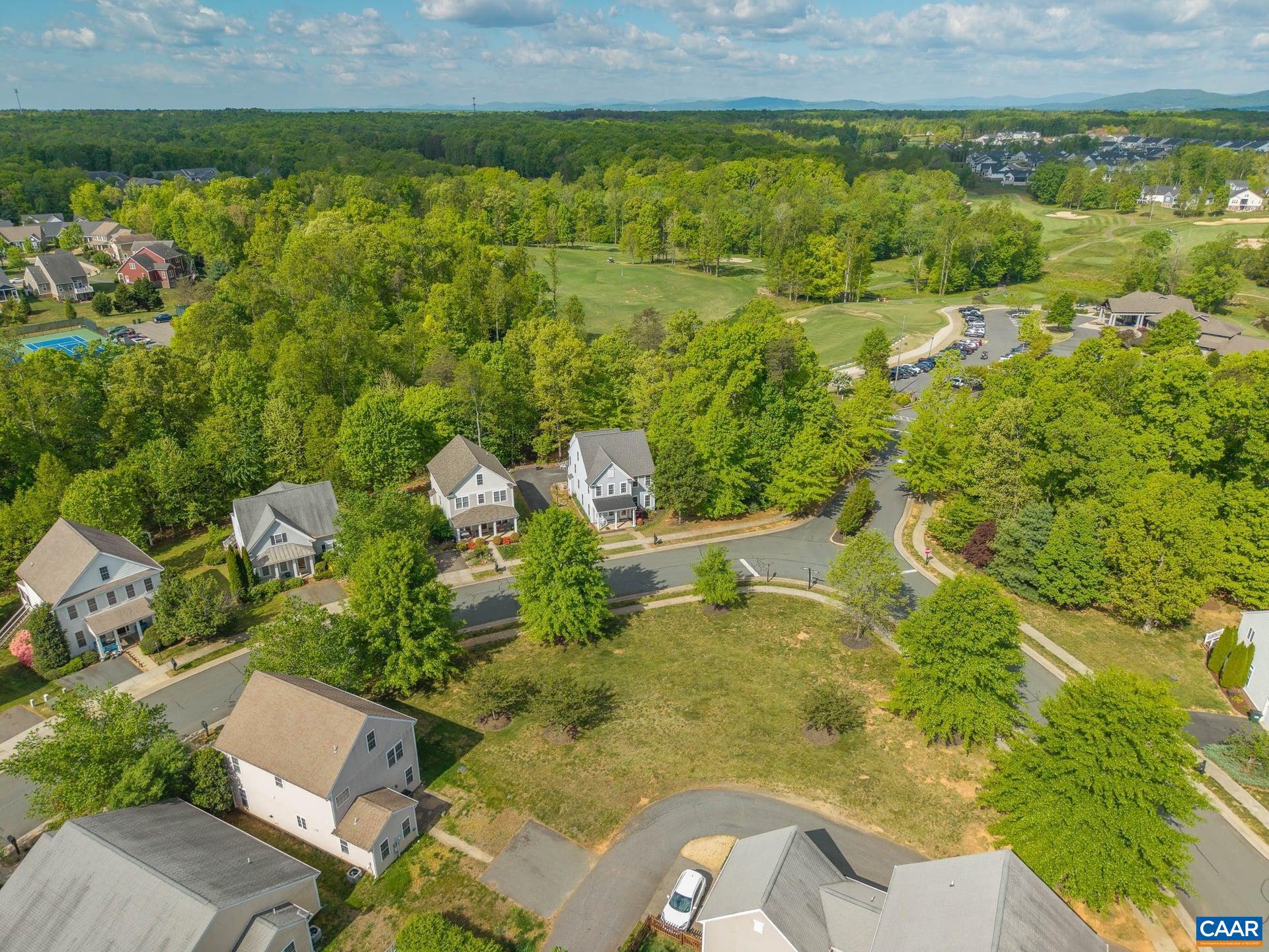 SPRING CREEK - Residential