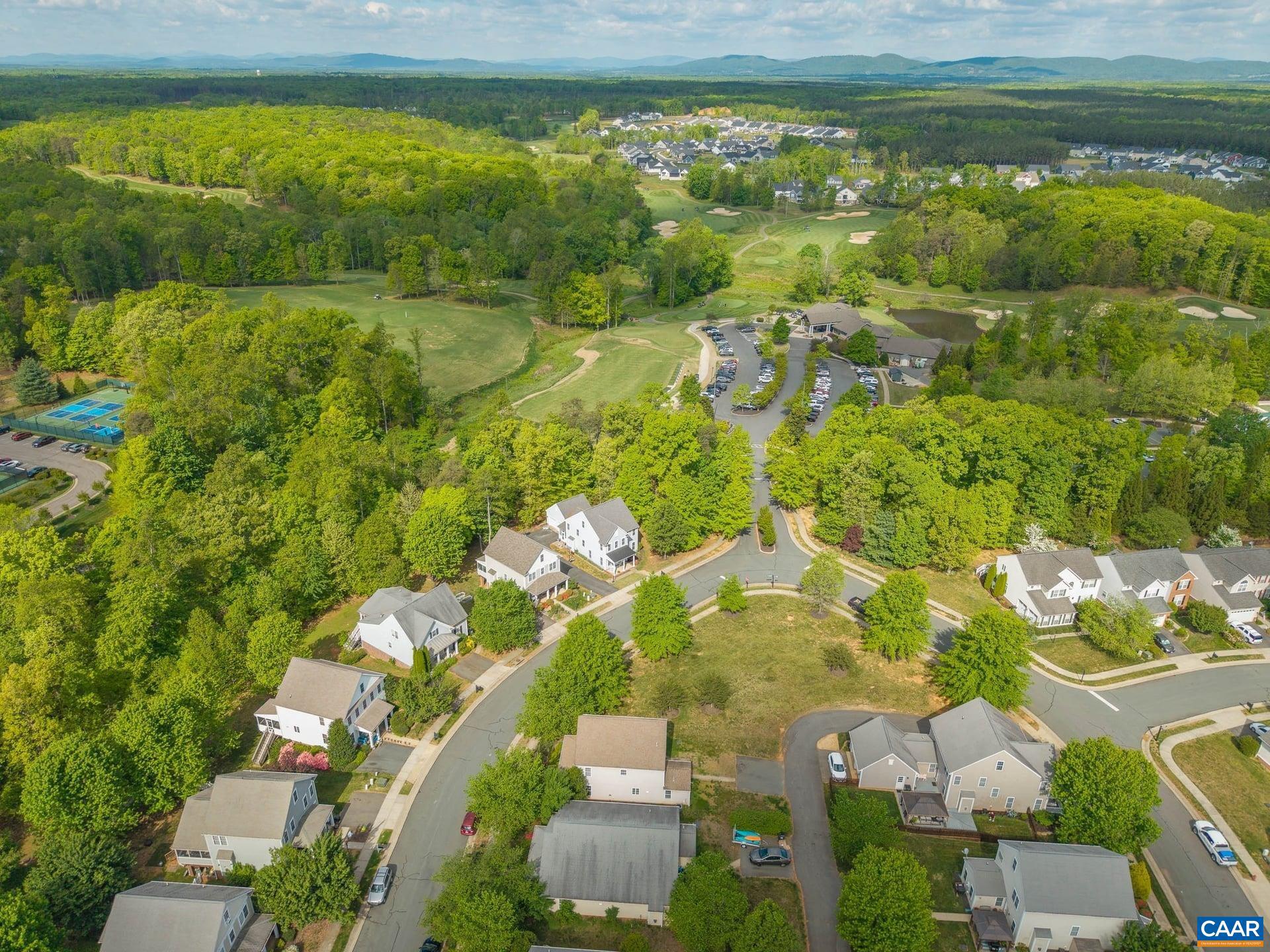 SPRING CREEK - Residential