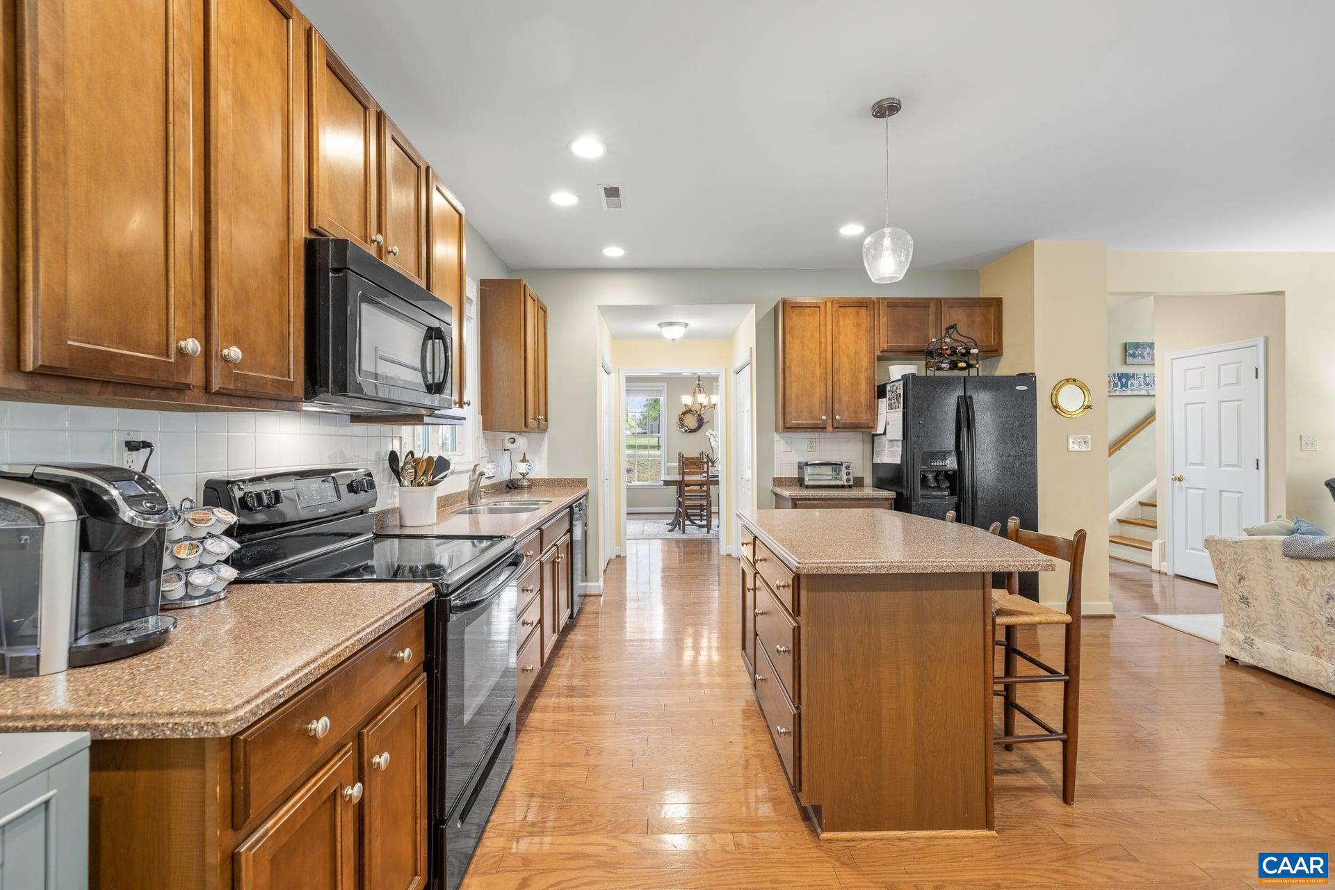 SPRING CREEK - Residential