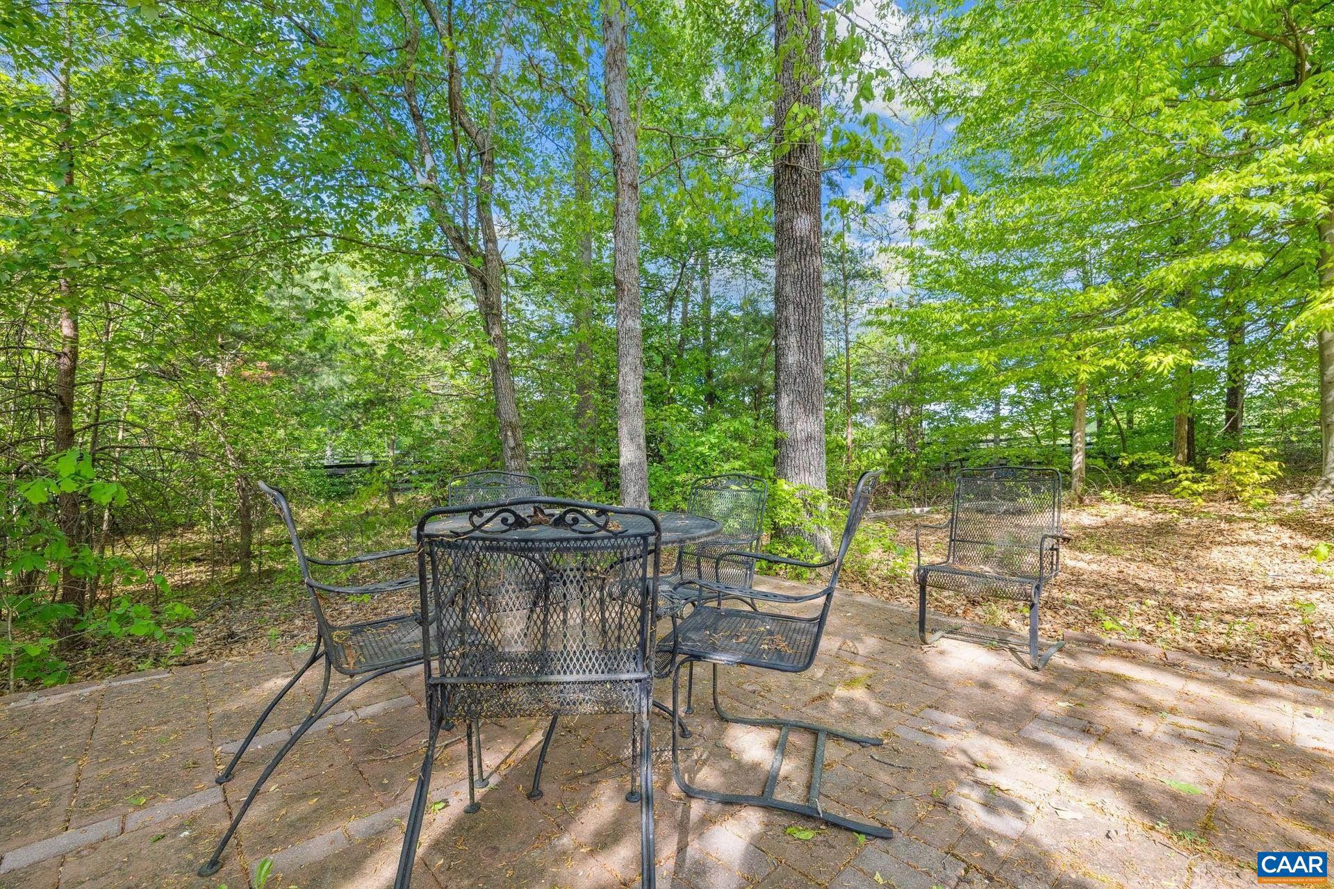 SPRING CREEK - Residential