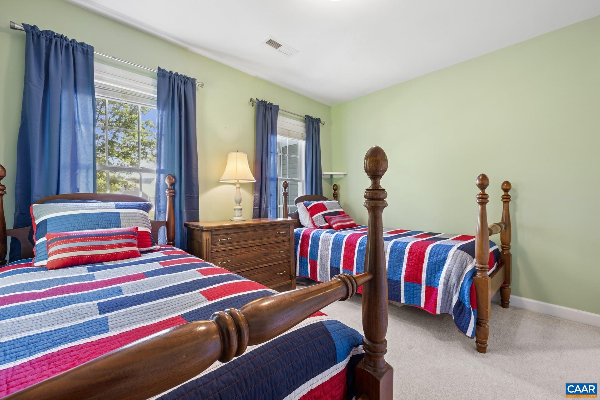 SPRING CREEK - Residential
