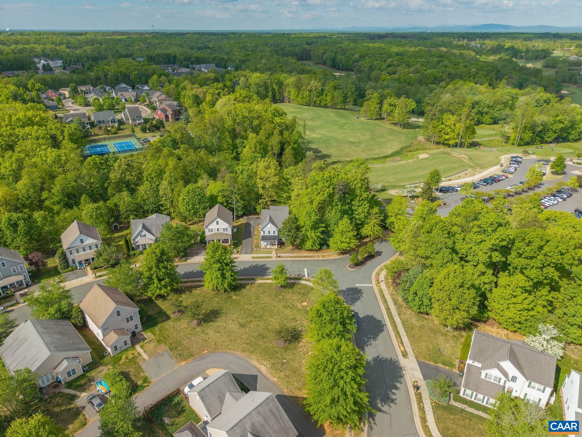SPRING CREEK - Residential