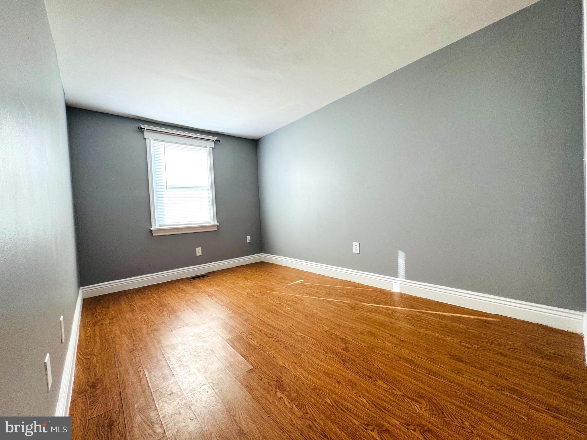 BELMONT - Residential