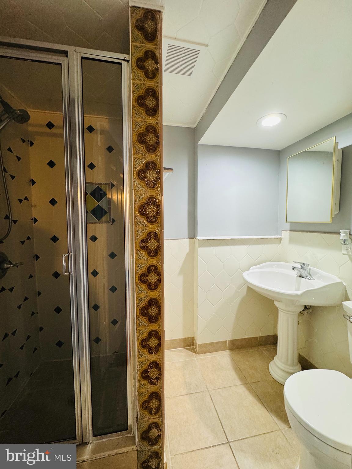 BELMONT - Residential