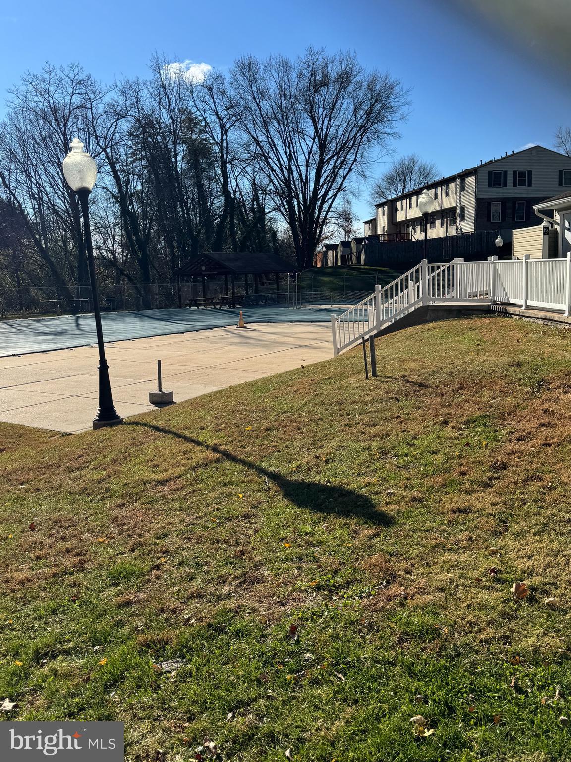 BELMONT - Residential