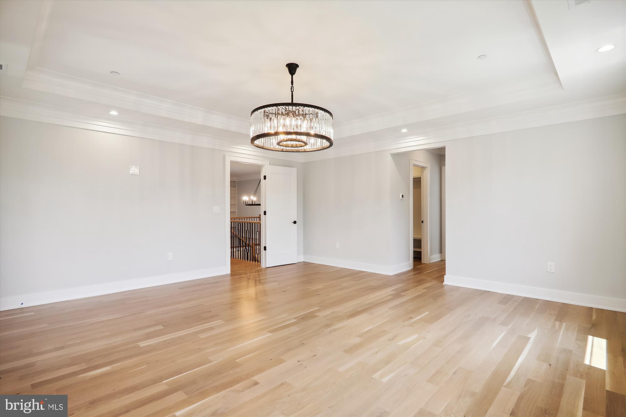 KENSINGTON ESTATES - Residential