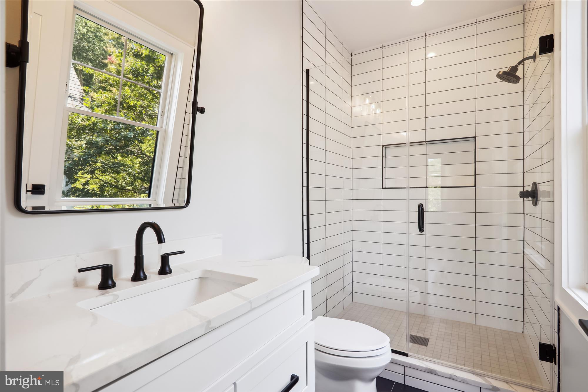 KENSINGTON ESTATES - Residential