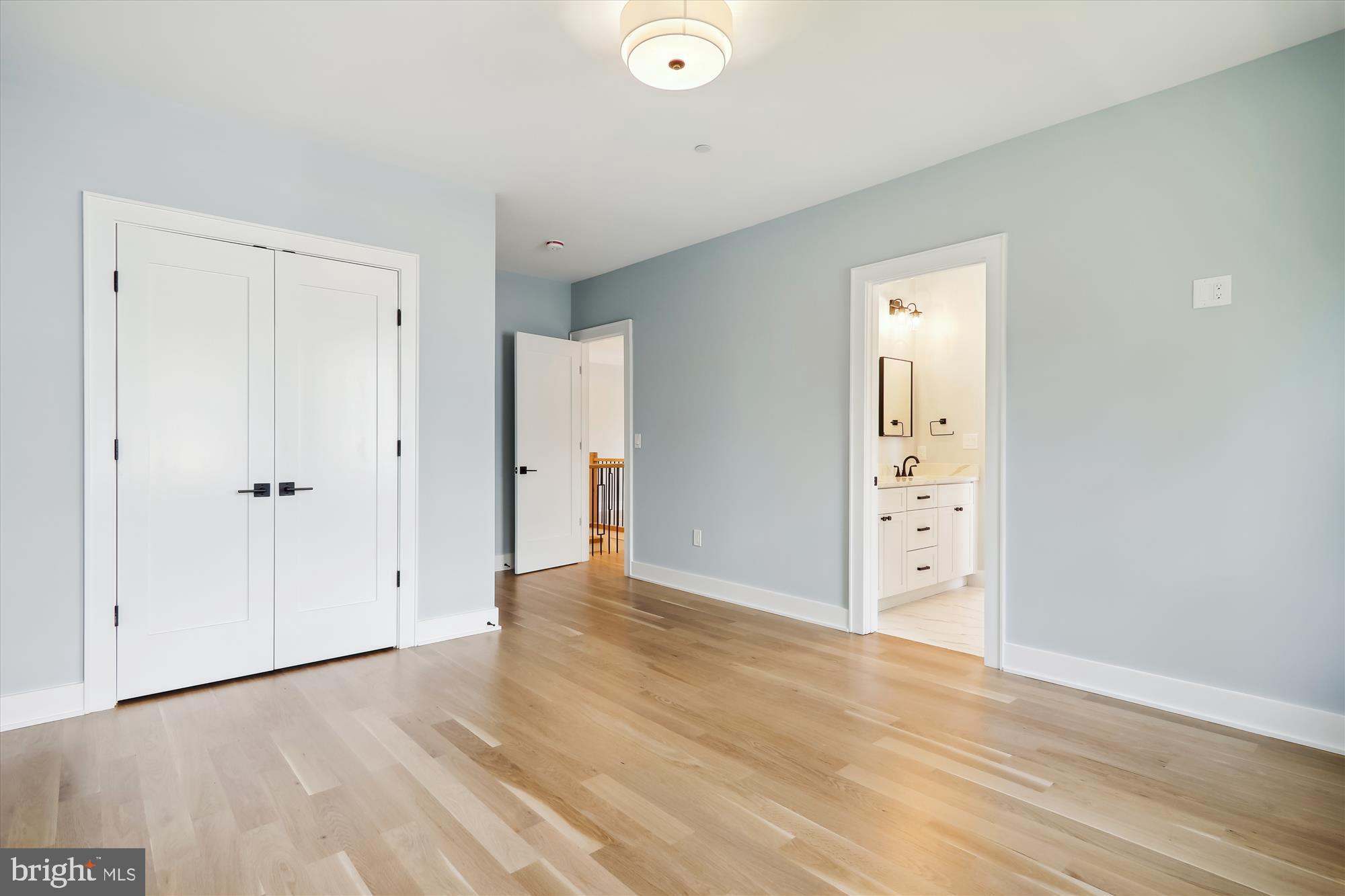 KENSINGTON ESTATES - Residential