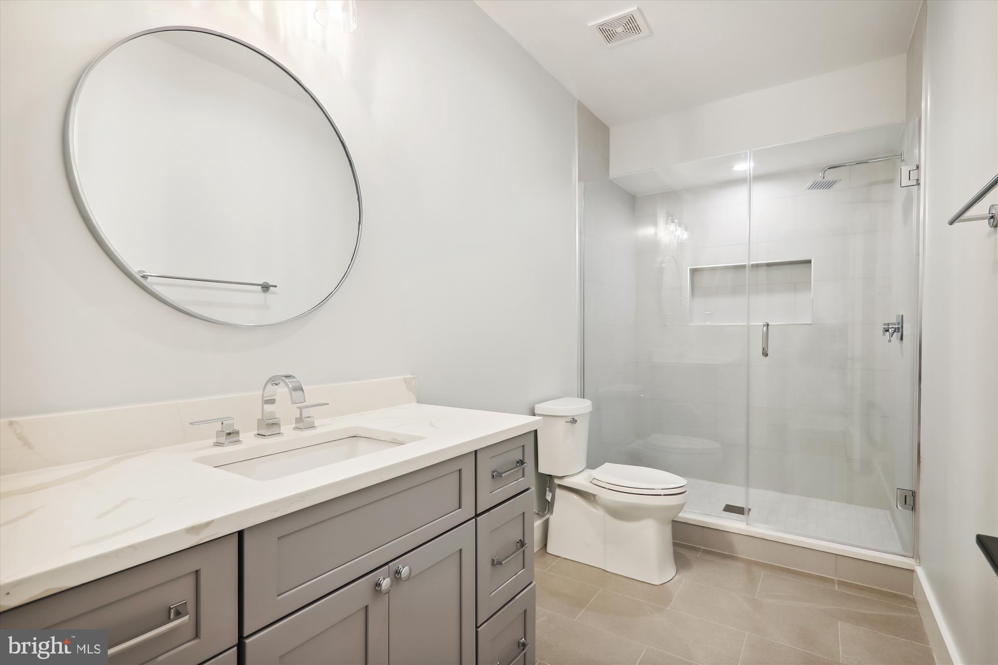 KENSINGTON ESTATES - Residential