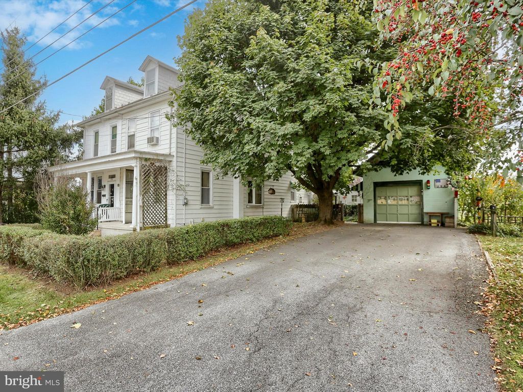 Photo of 1240 E Chestnut Street, LEBANON, PA 17042 (MLS # PALN2023234)
