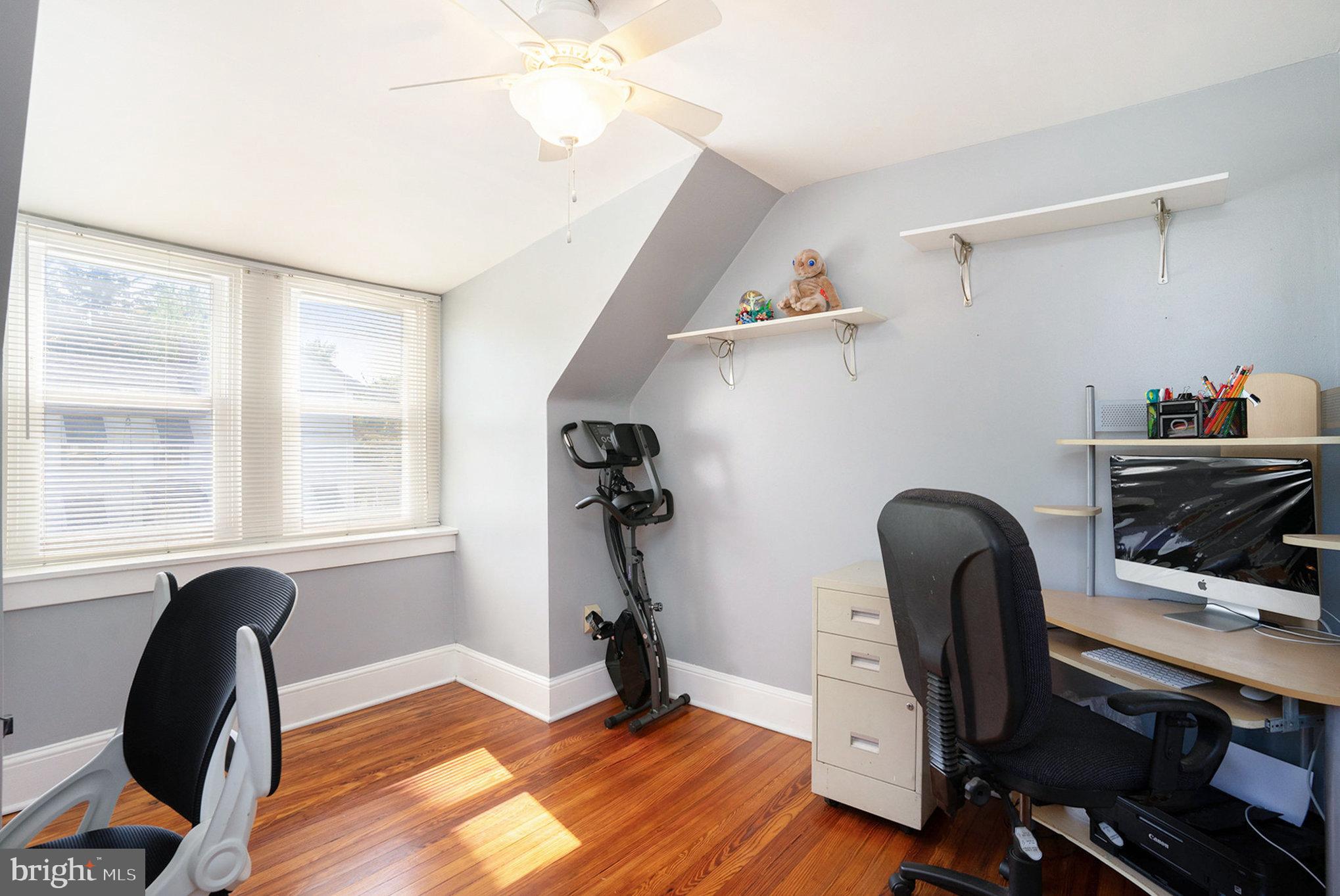 LAFAYETTE HILL - Residential