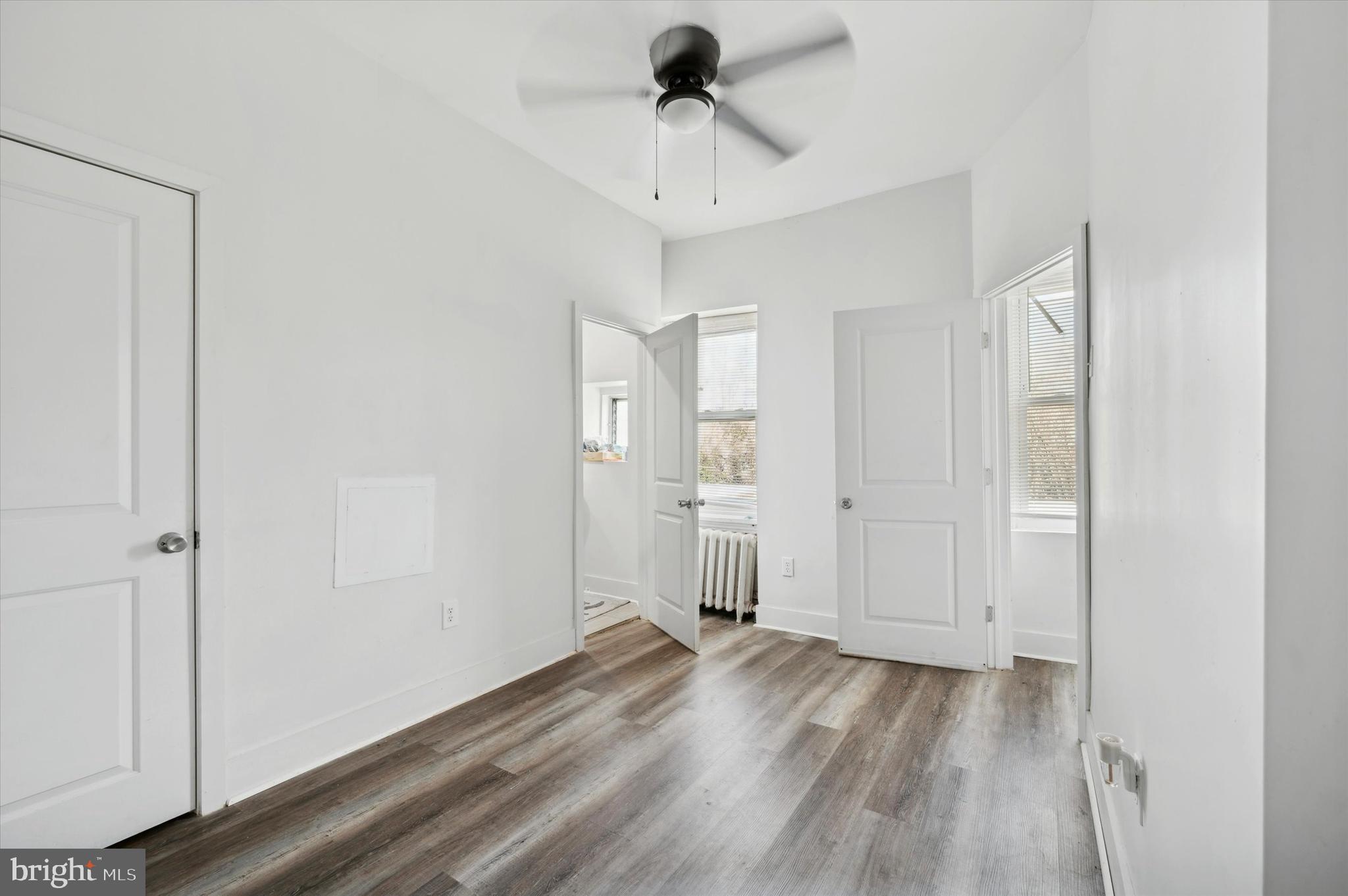 STRAWBERRY MANSION - Residential