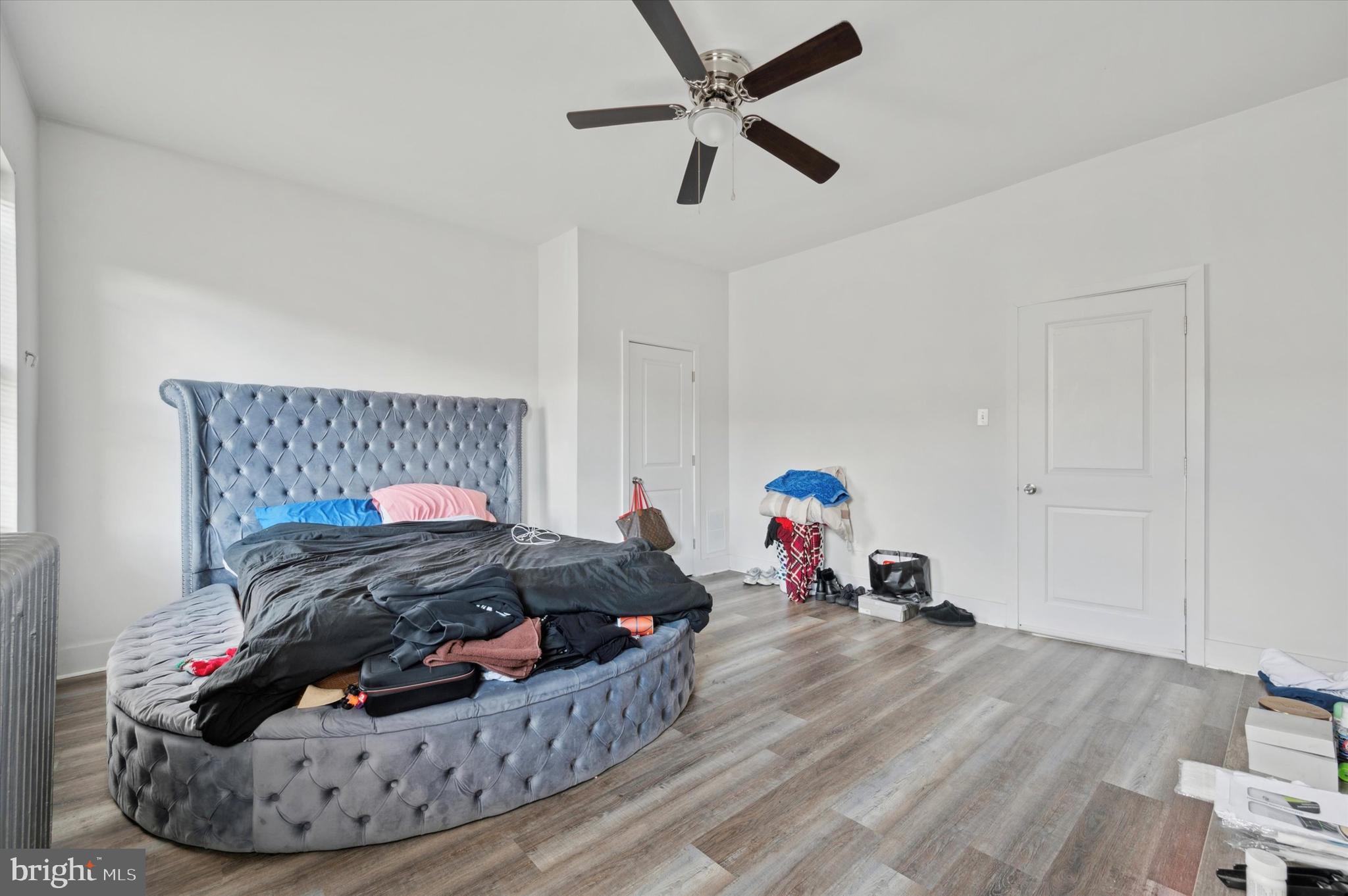 STRAWBERRY MANSION - Residential