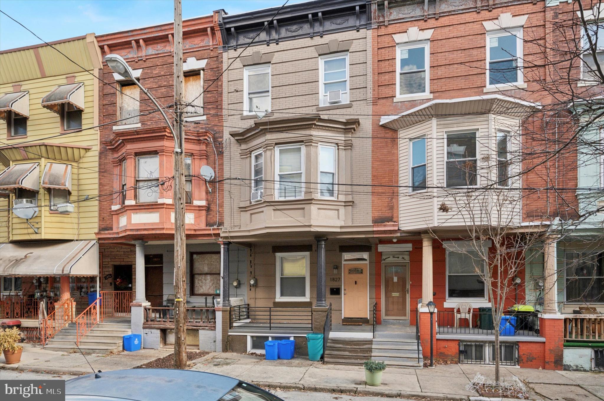 STRAWBERRY MANSION - Residential