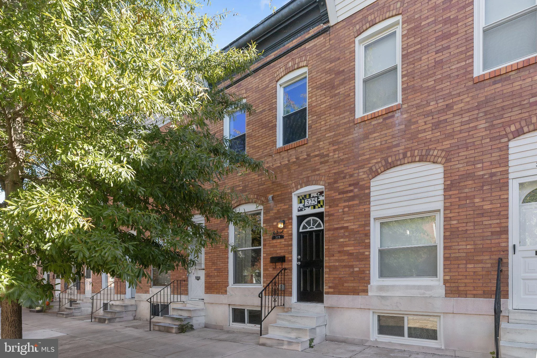 325 S Macon Street