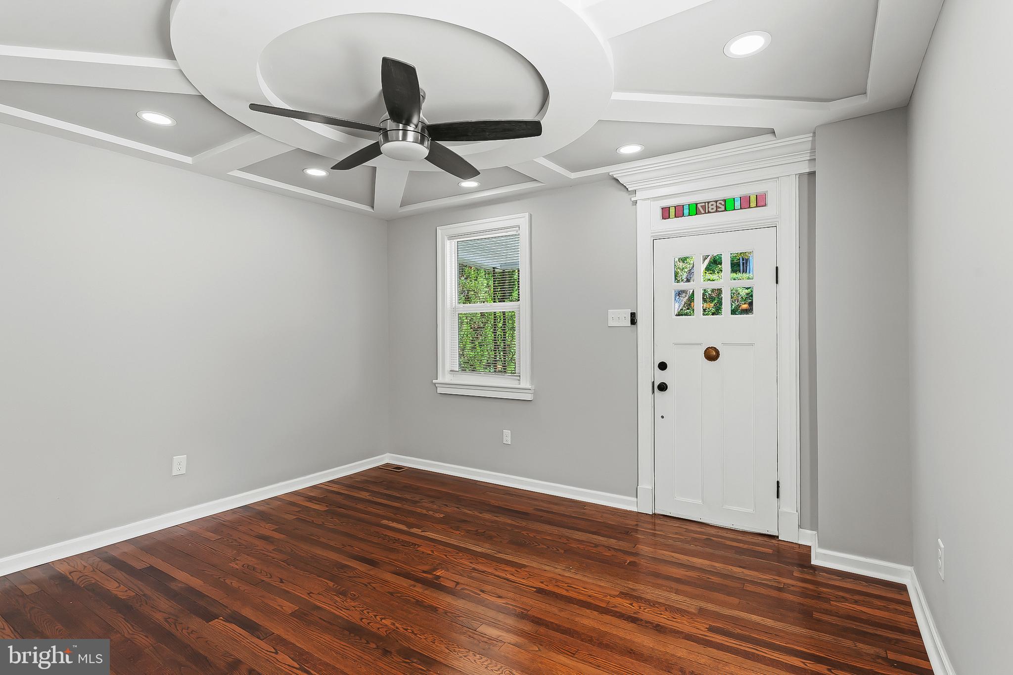 HAMILTON HILLS - Residential