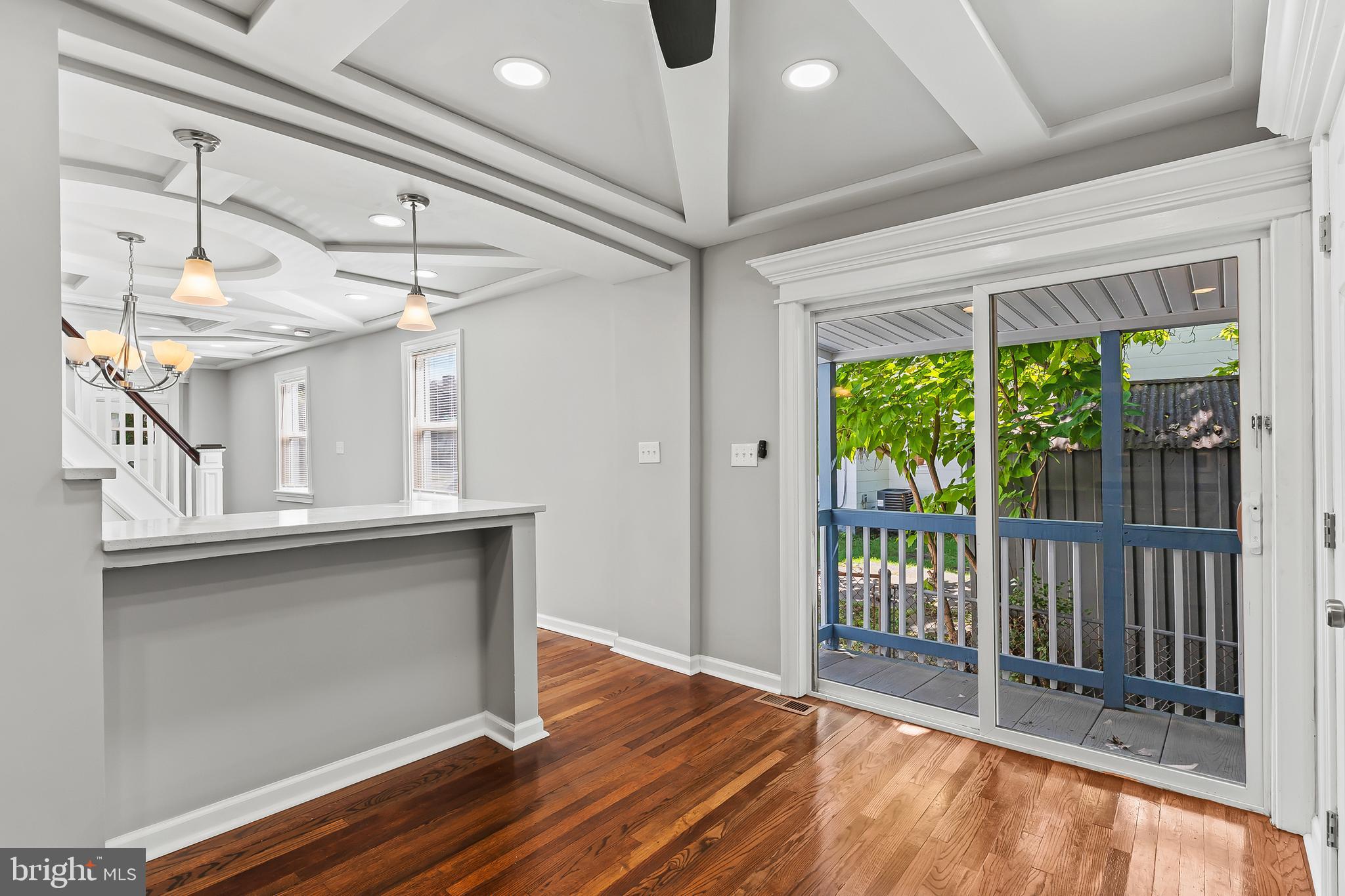 HAMILTON HILLS - Residential
