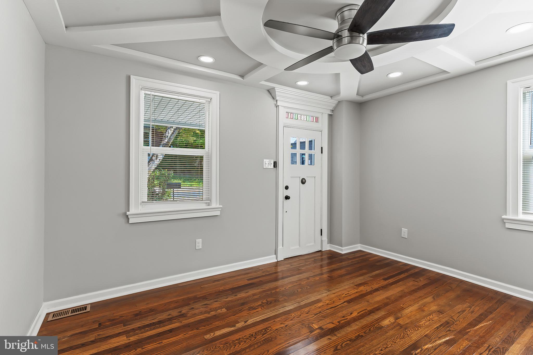 HAMILTON HILLS - Residential