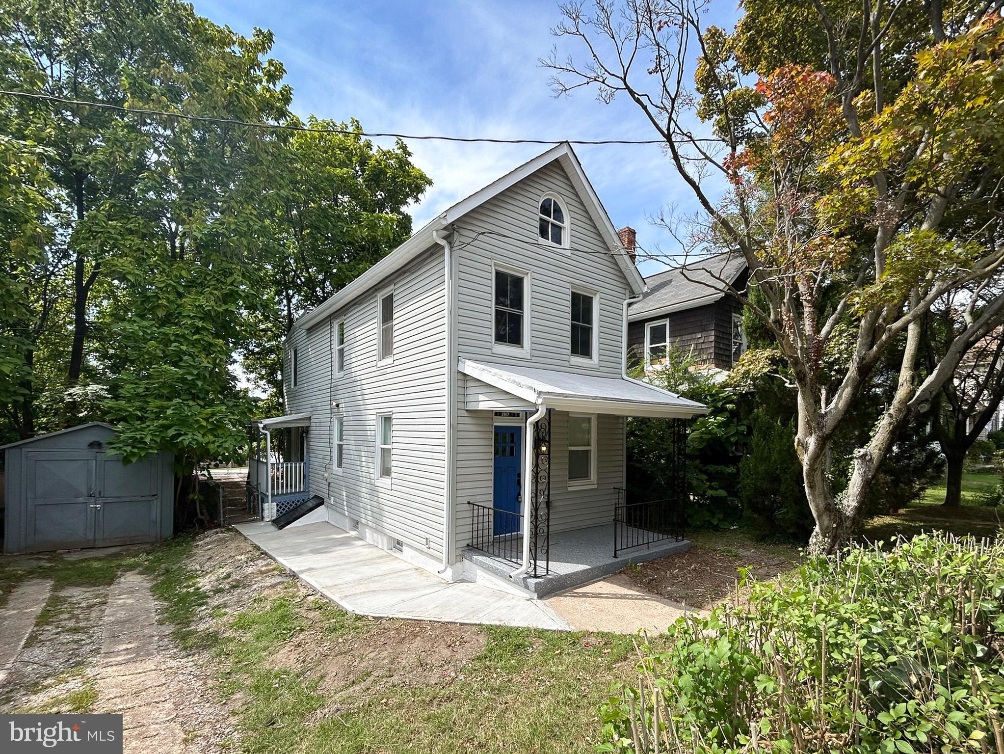 HAMILTON HILLS - Residential