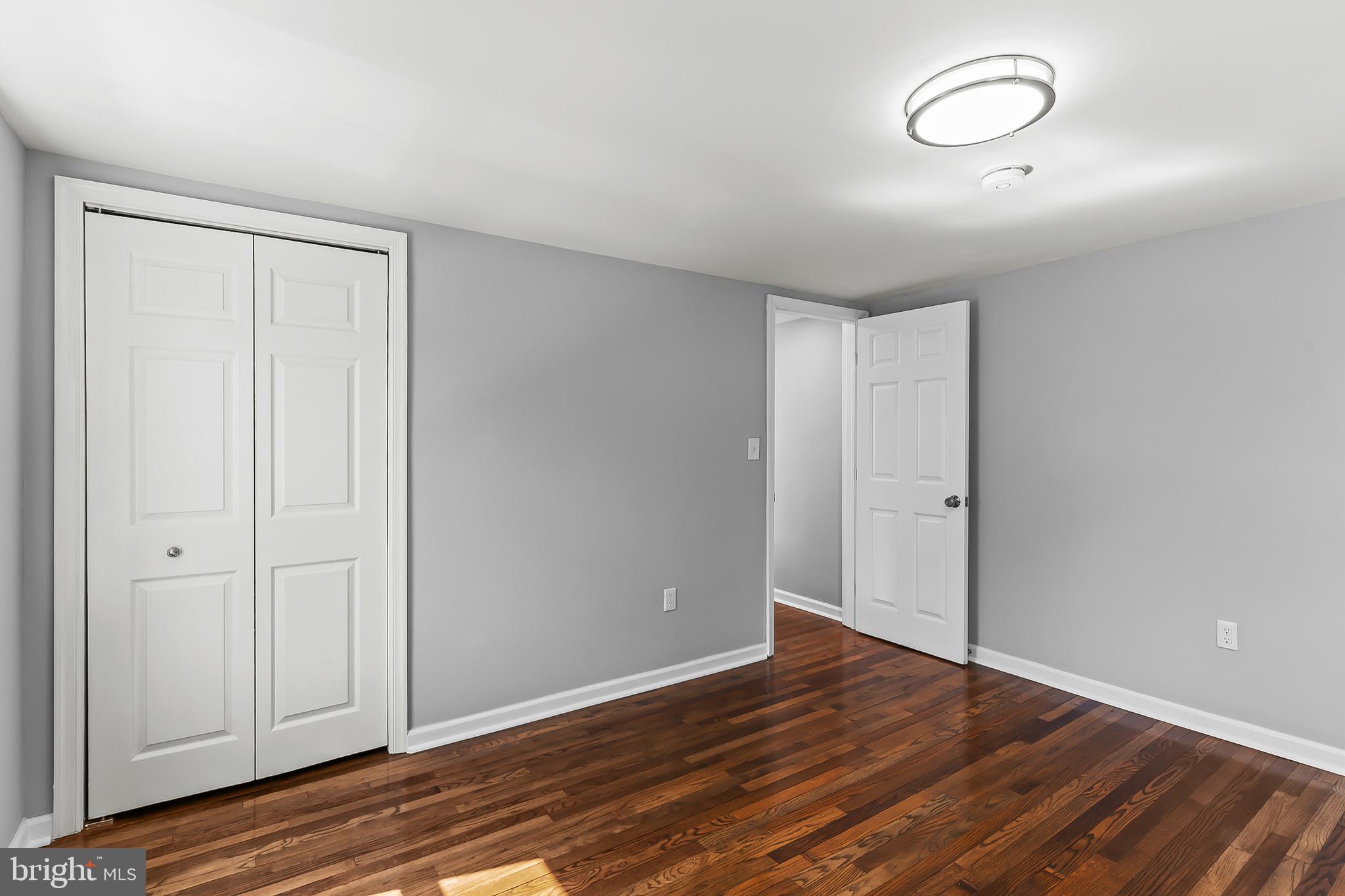 HAMILTON HILLS - Residential