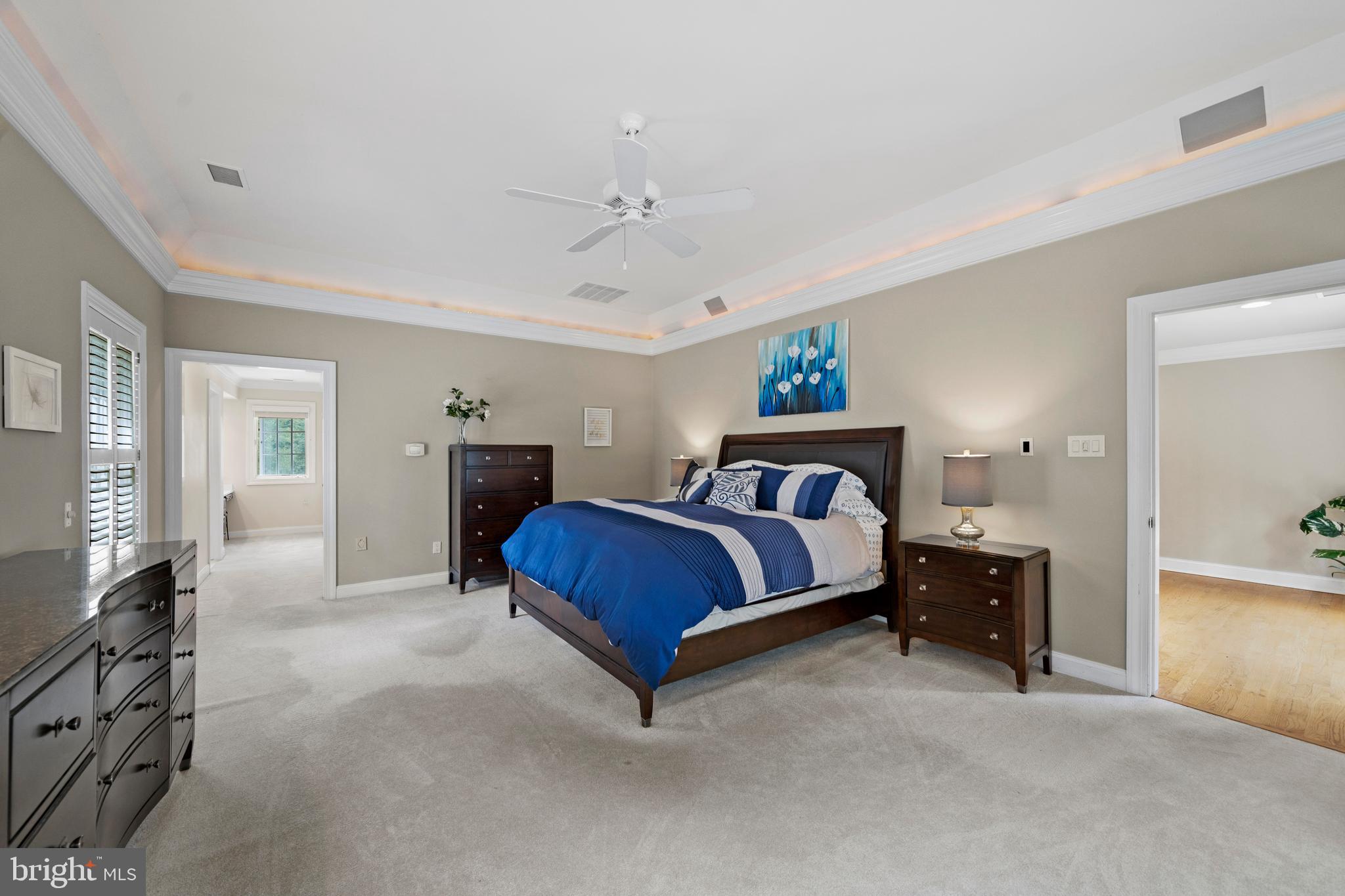 RADNOR HUNT - Residential