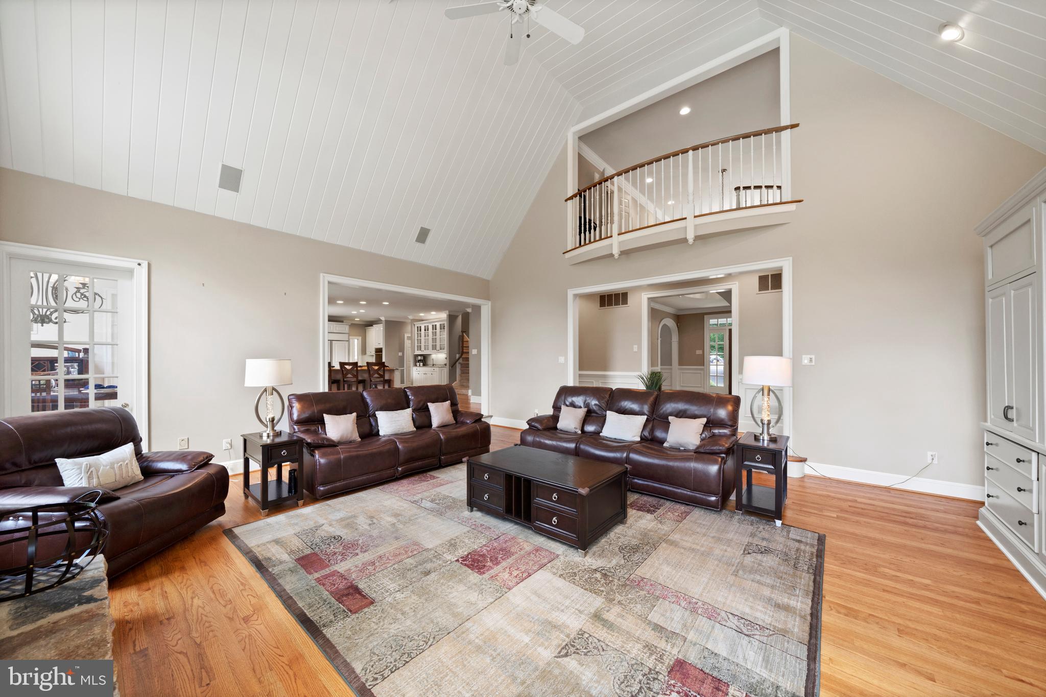 RADNOR HUNT - Residential