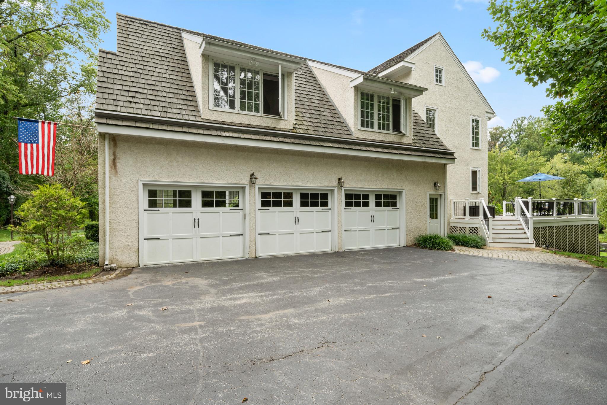 RADNOR HUNT - Residential