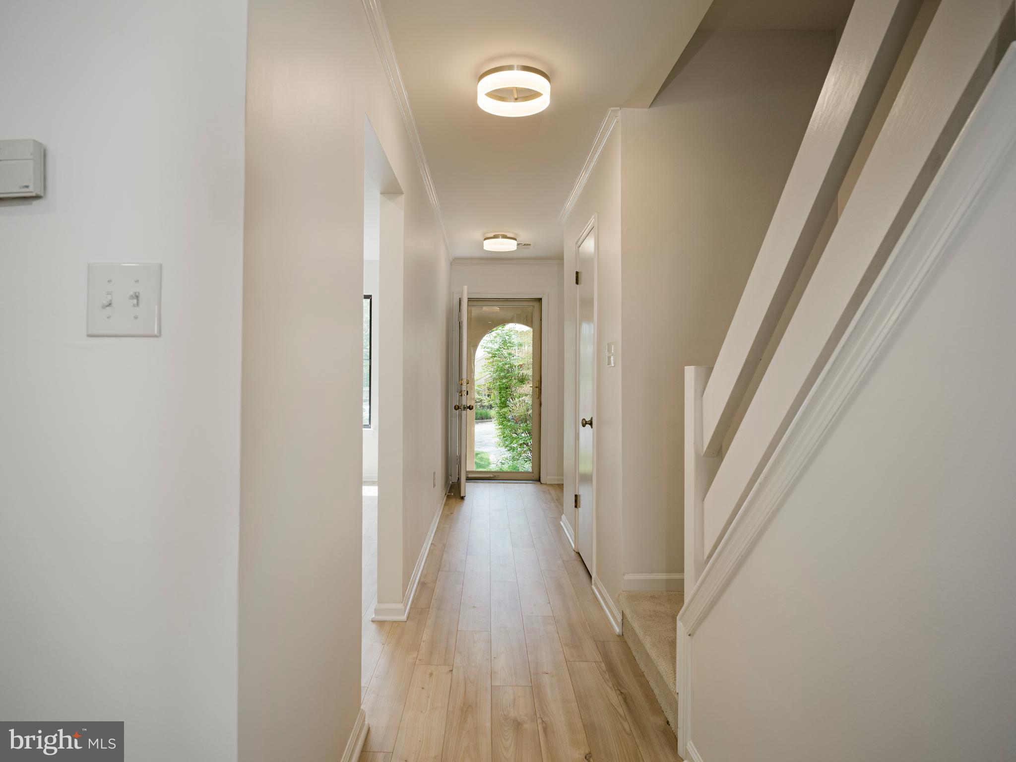 WALNUT HILL - Residential