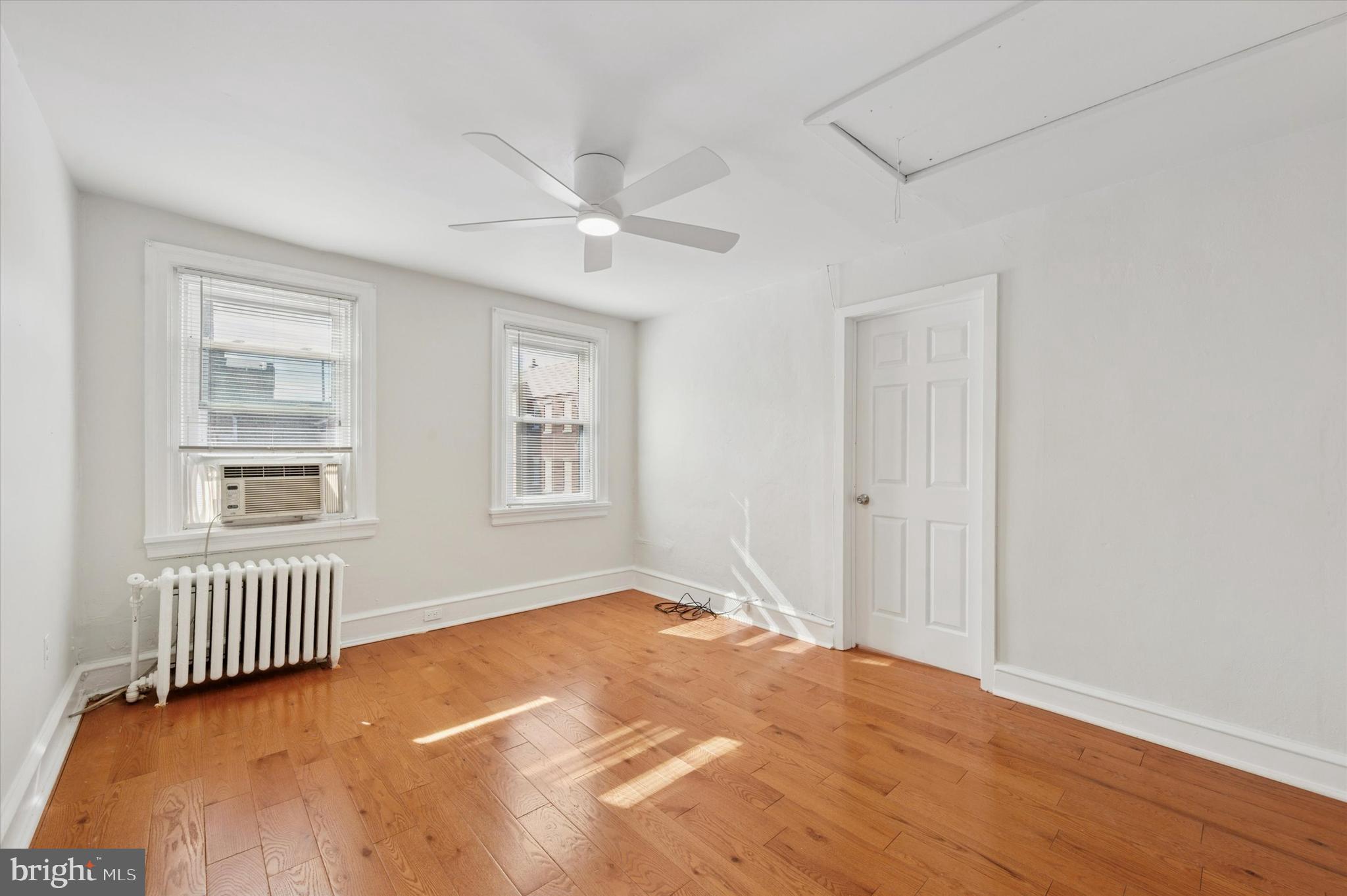 SOCIETY HILL - Residential Lease