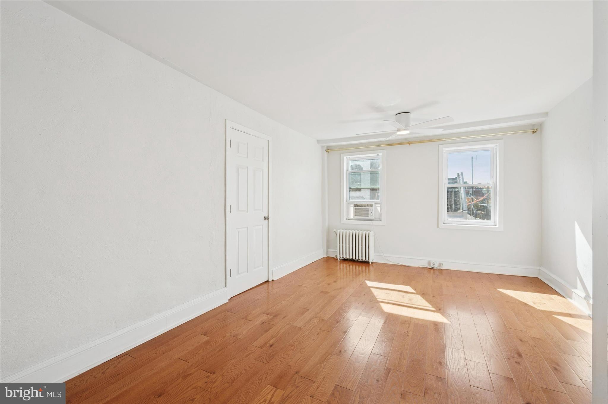 SOCIETY HILL - Residential Lease