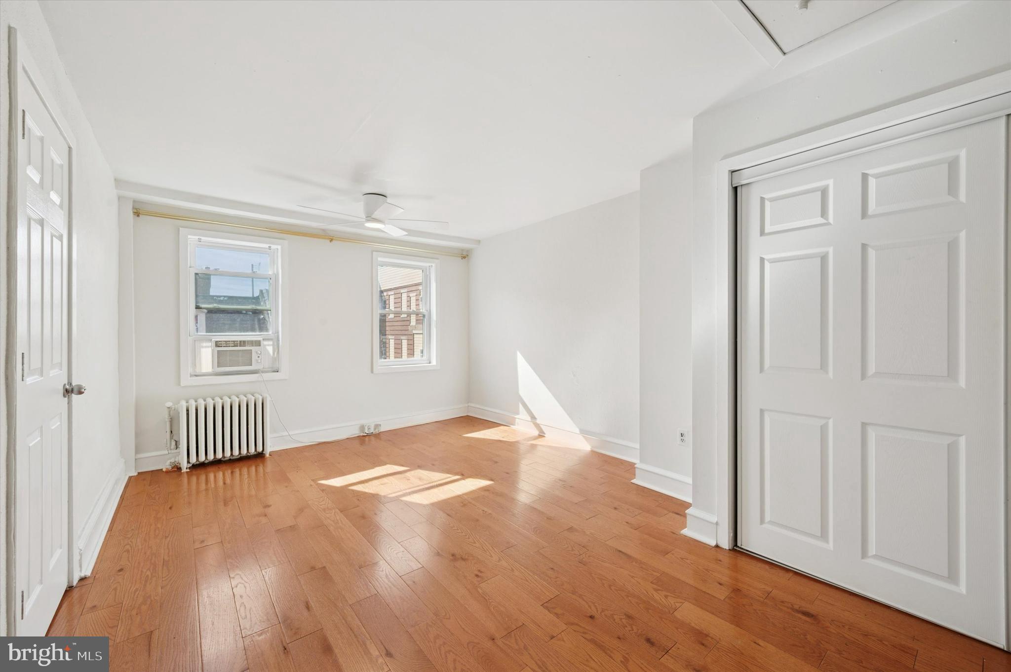 SOCIETY HILL - Residential Lease