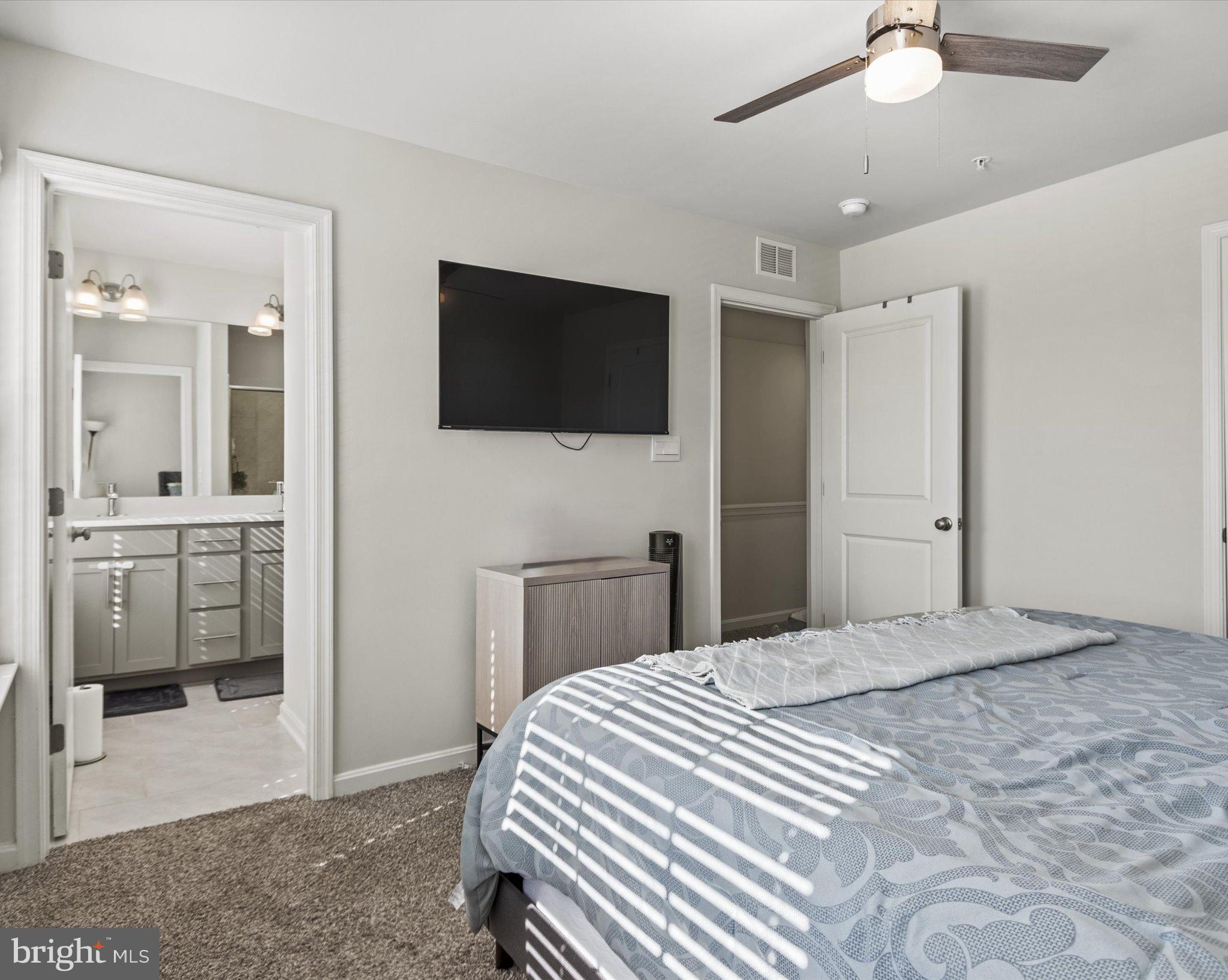 WOODYARD - Residential