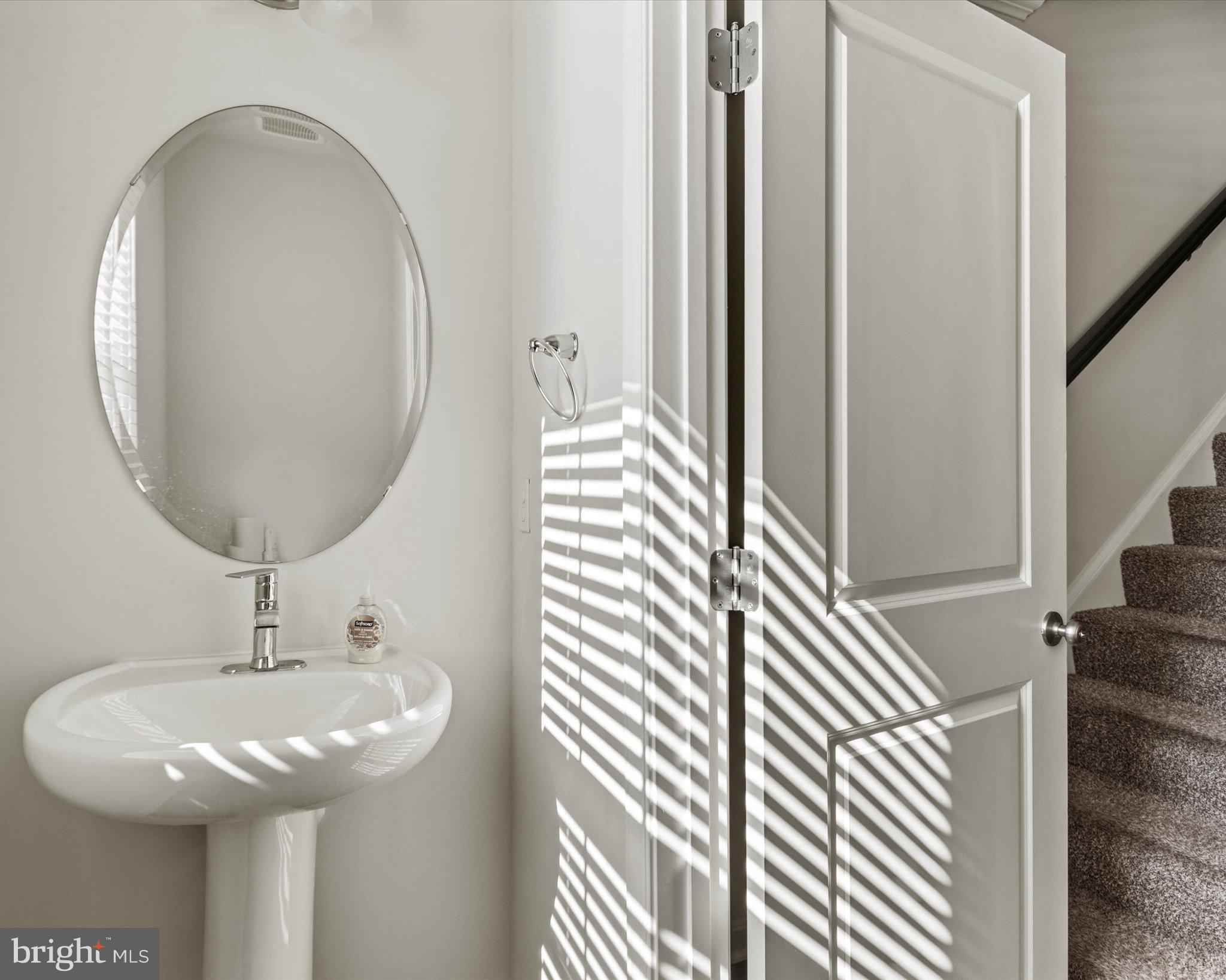 WOODYARD - Residential